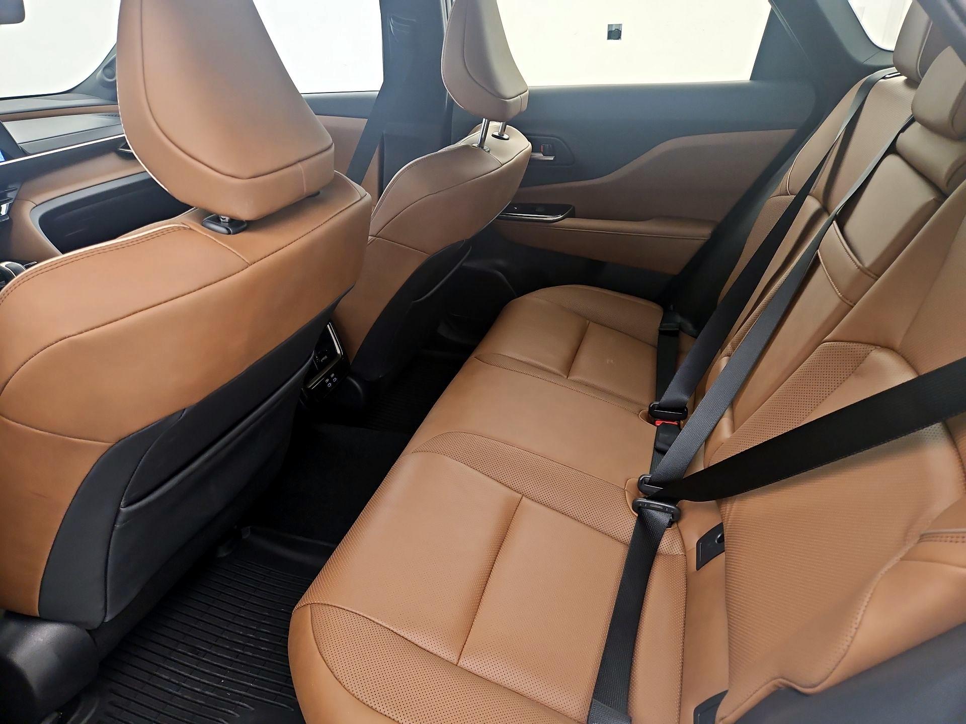 Thumbnail: 2026 Toyota Crown Signia - 20