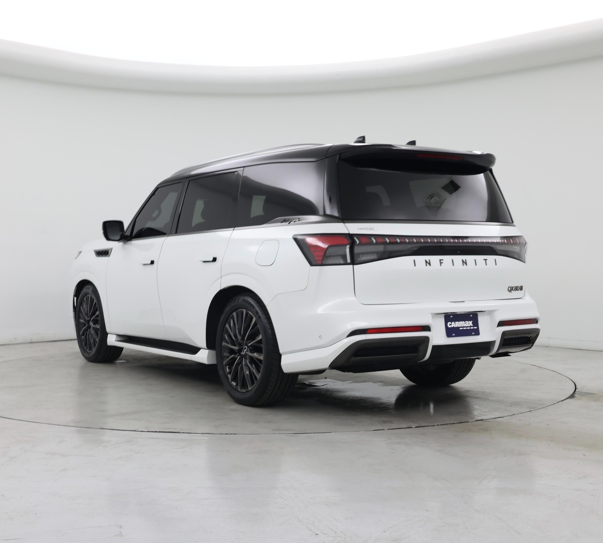 Thumbnail: 2025 INFINITI QX80 - 2