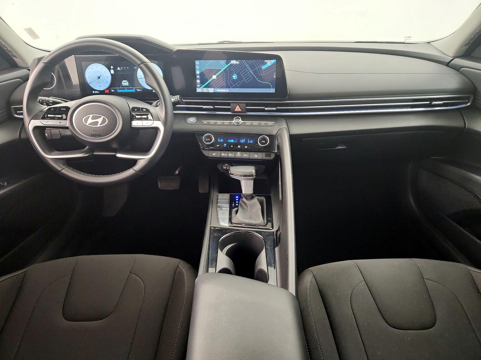 Thumbnail: 2025 Hyundai Elantra - 9