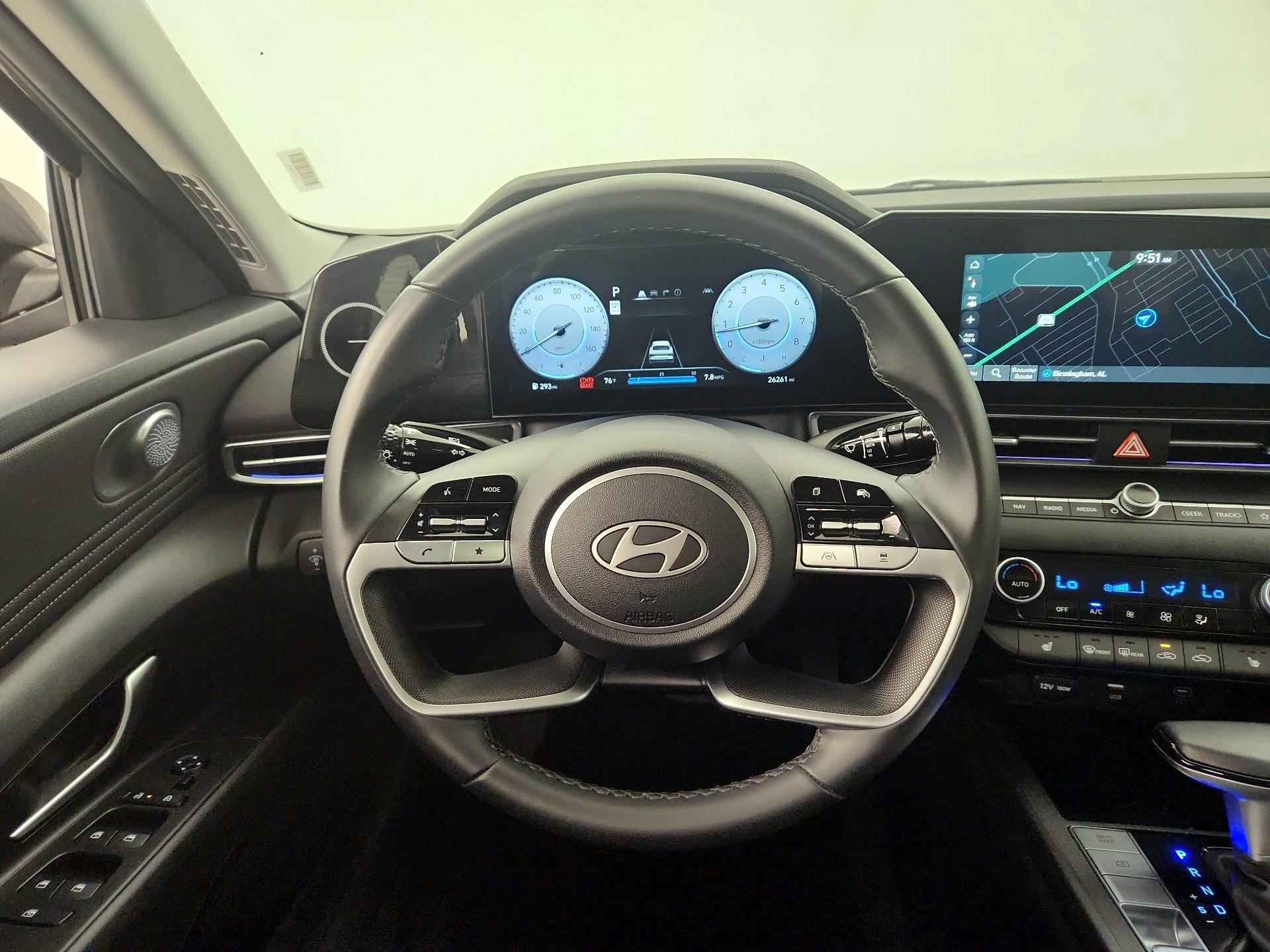Thumbnail: 2025 Hyundai Elantra - 10