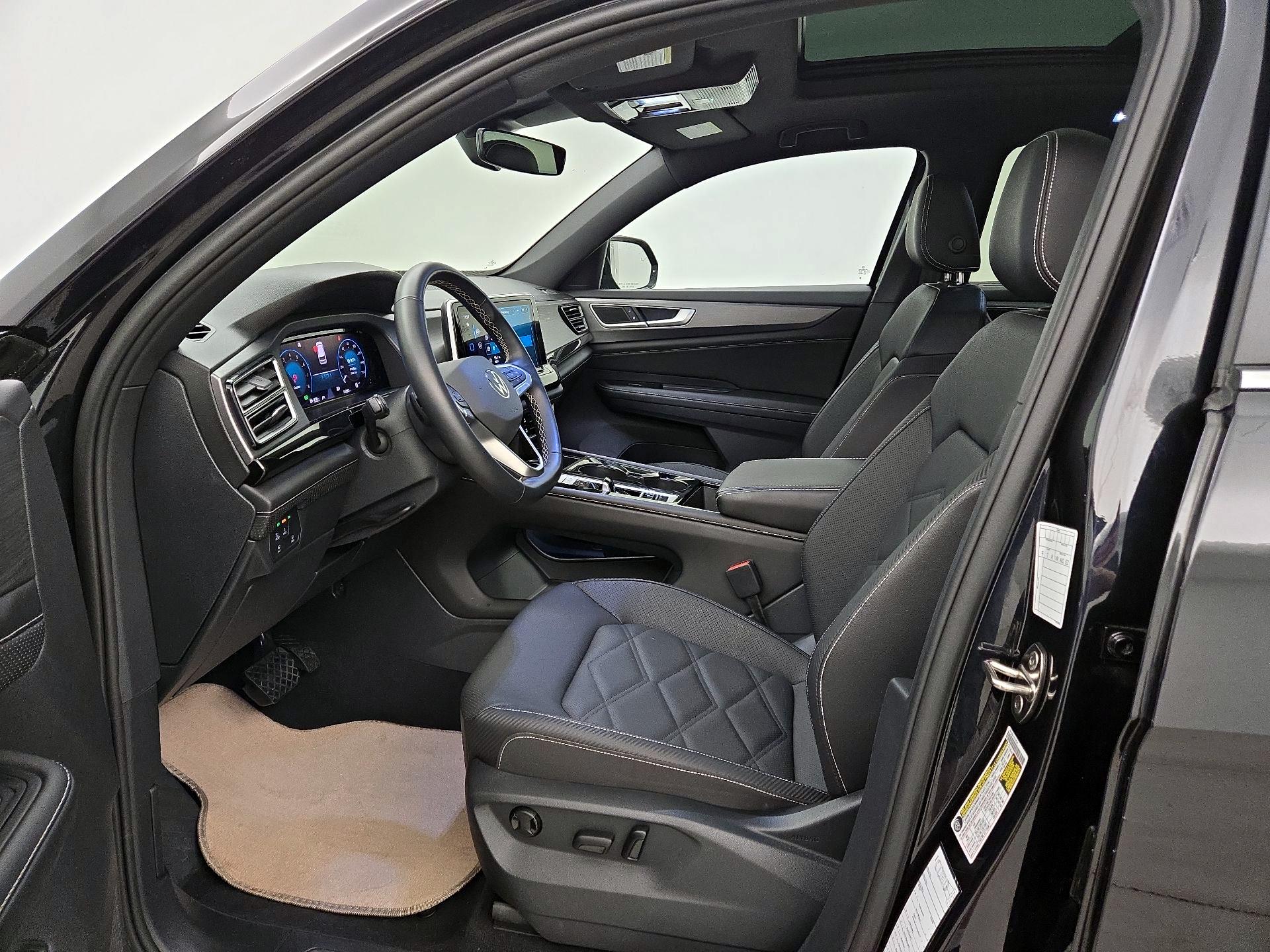 Thumbnail: 2025 Volkswagen Atlas - 11