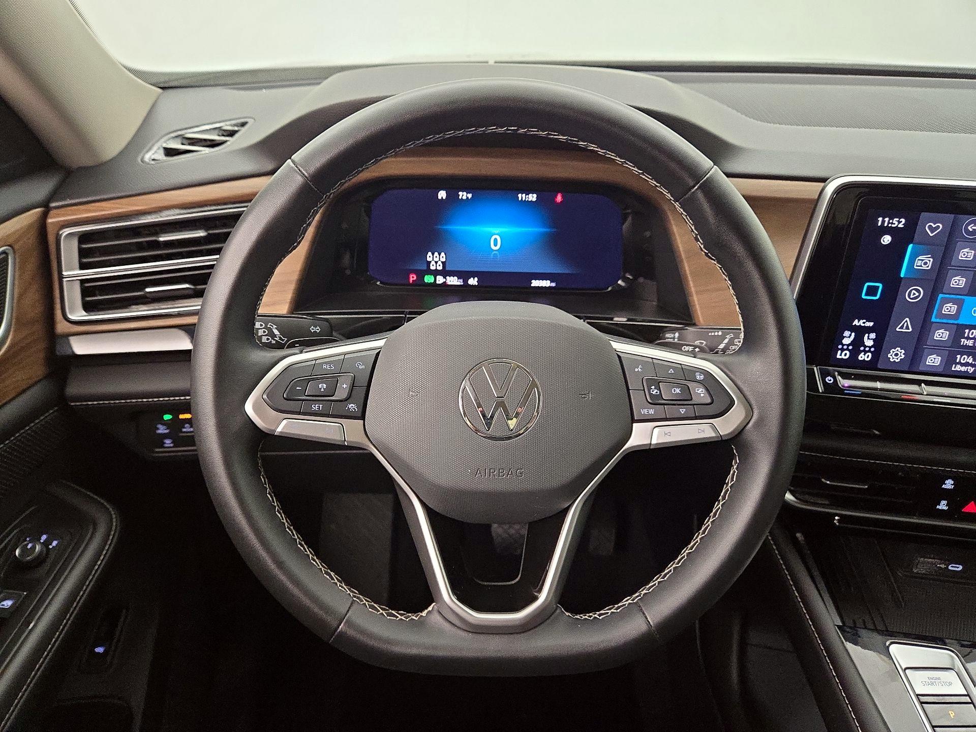 Thumbnail: 2025 Volkswagen Atlas - 10