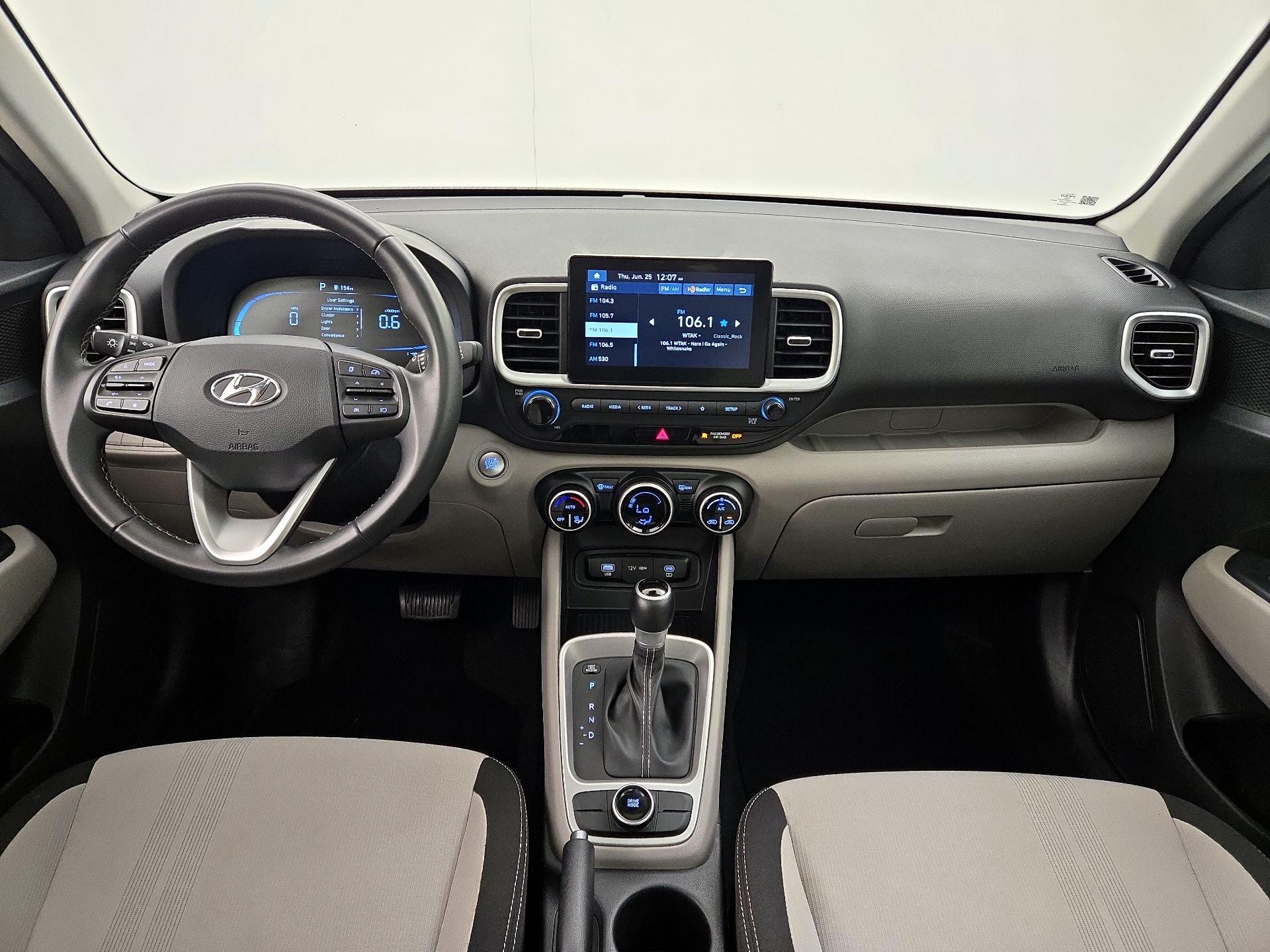 Thumbnail: 2025 Hyundai Venue - 9