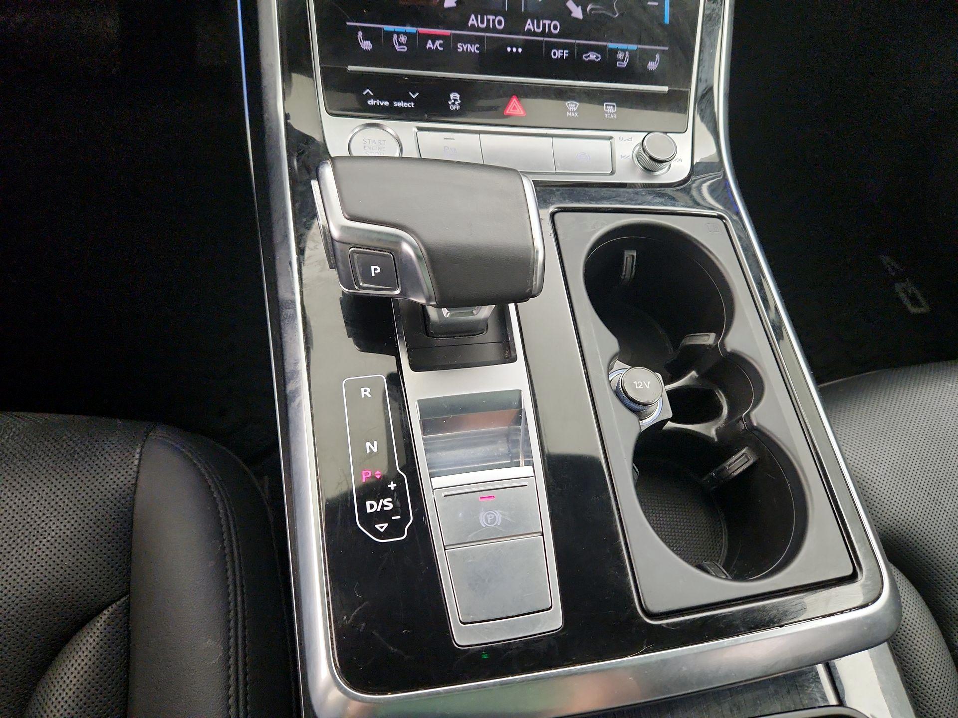 Thumbnail: 2020 Audi Q7 - 18
