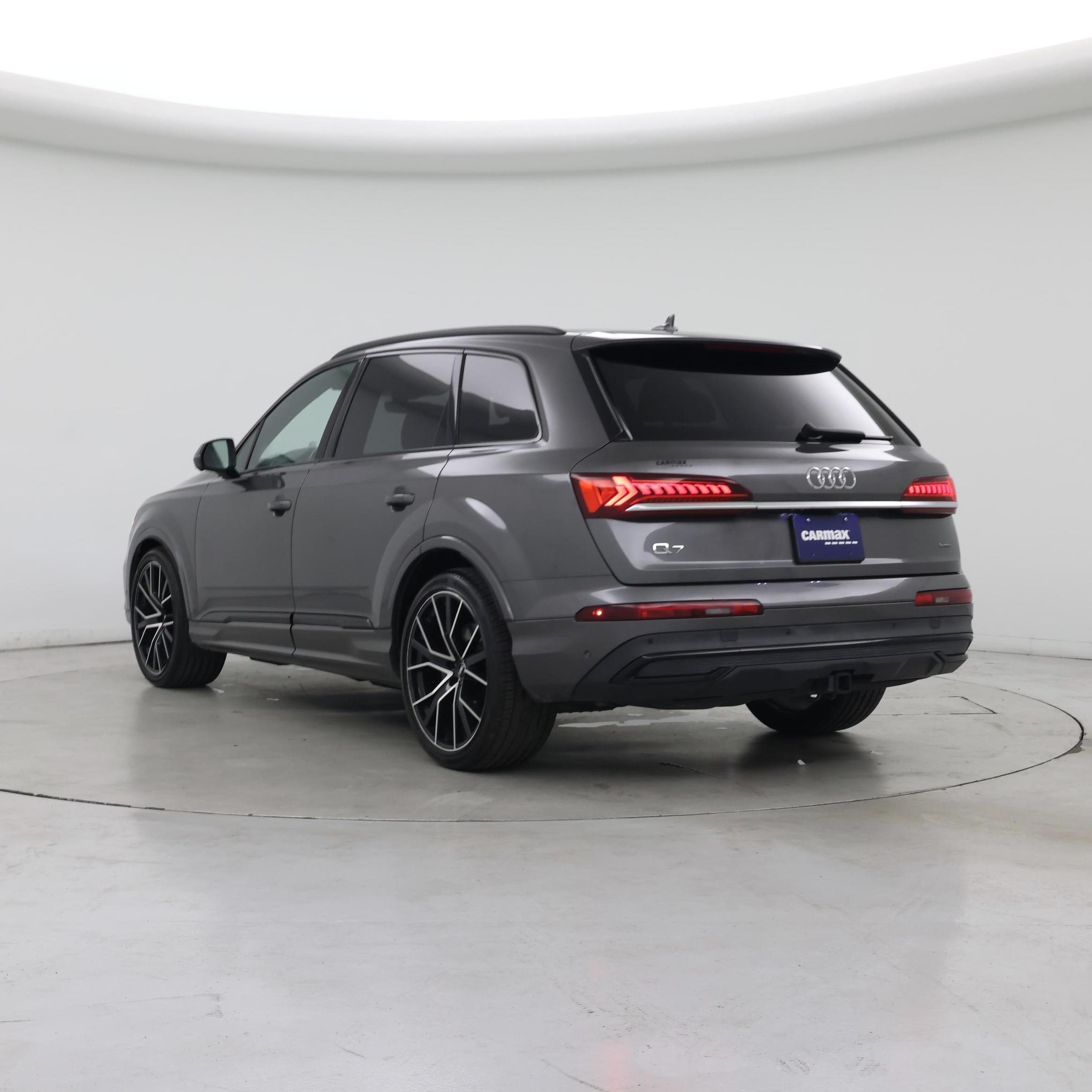 Thumbnail: 2020 Audi Q7 - 2