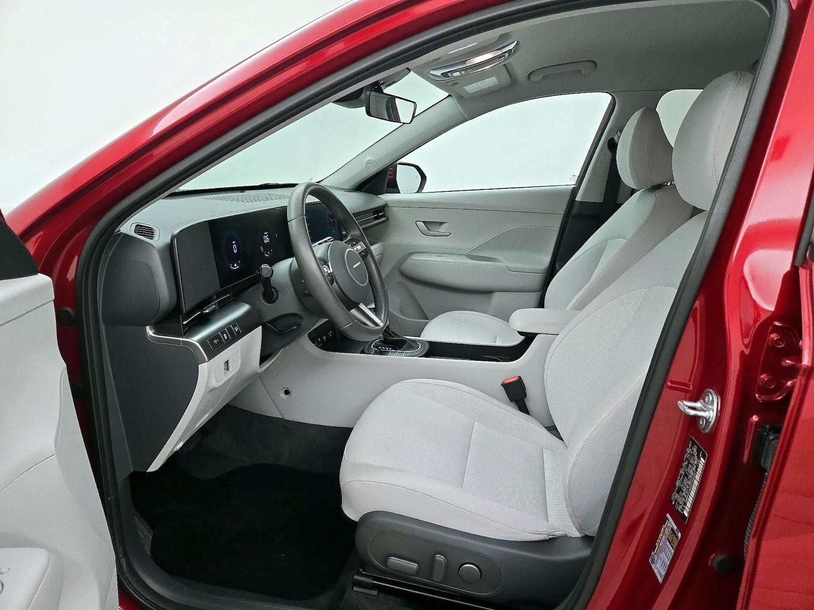 2025 Hyundai Kona SEL - Photo 12