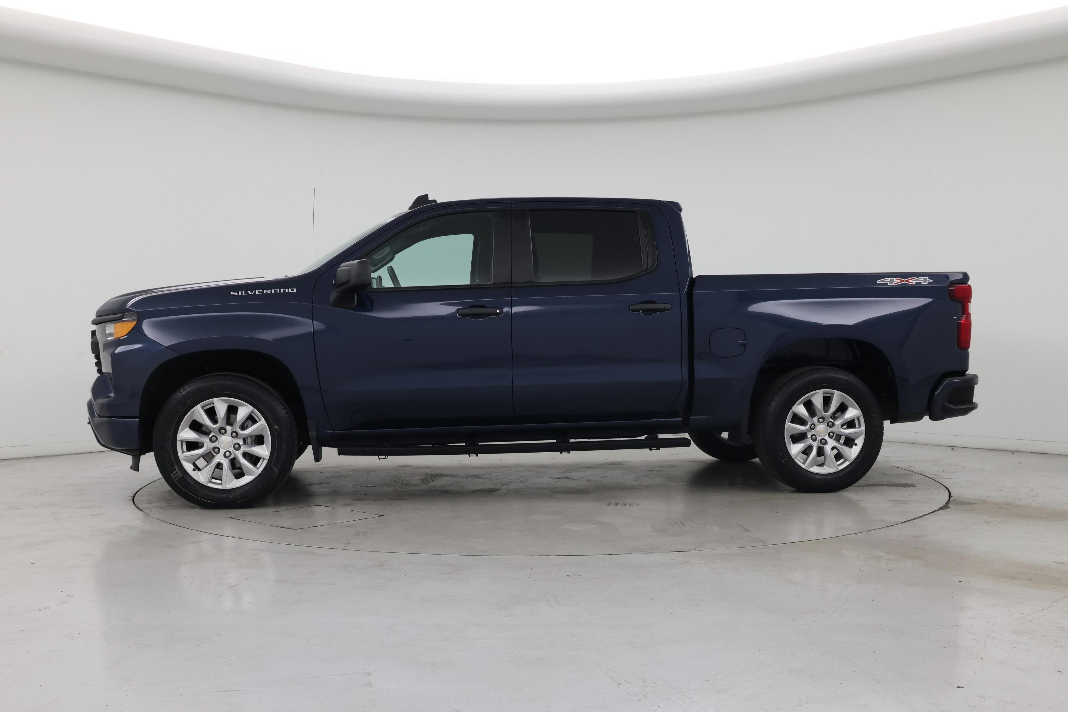 Thumbnail: 2022 Chevrolet Silverado 1500 - 3