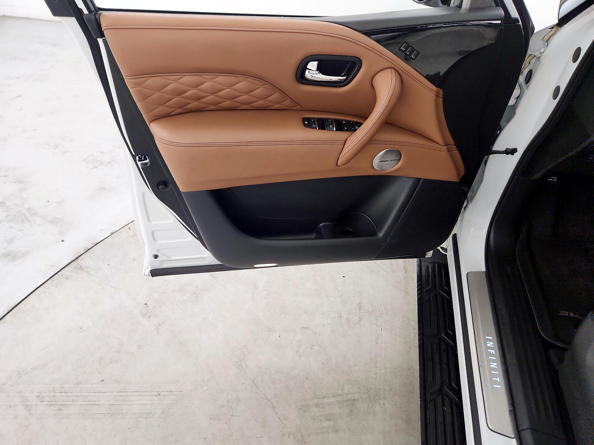 Thumbnail: 2024 INFINITI QX80 - 12