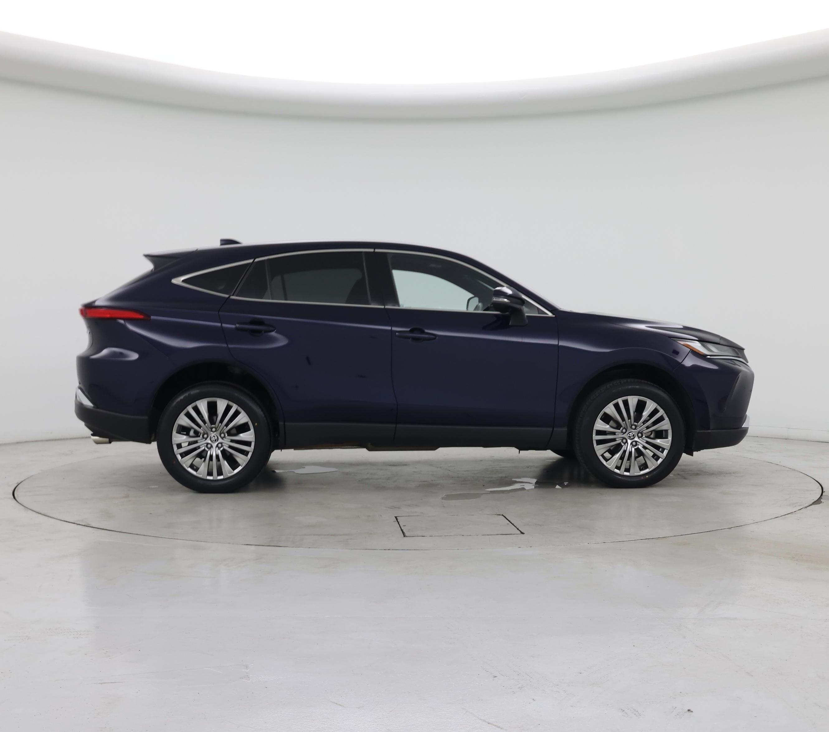 Thumbnail: 2023 Toyota Venza - 7