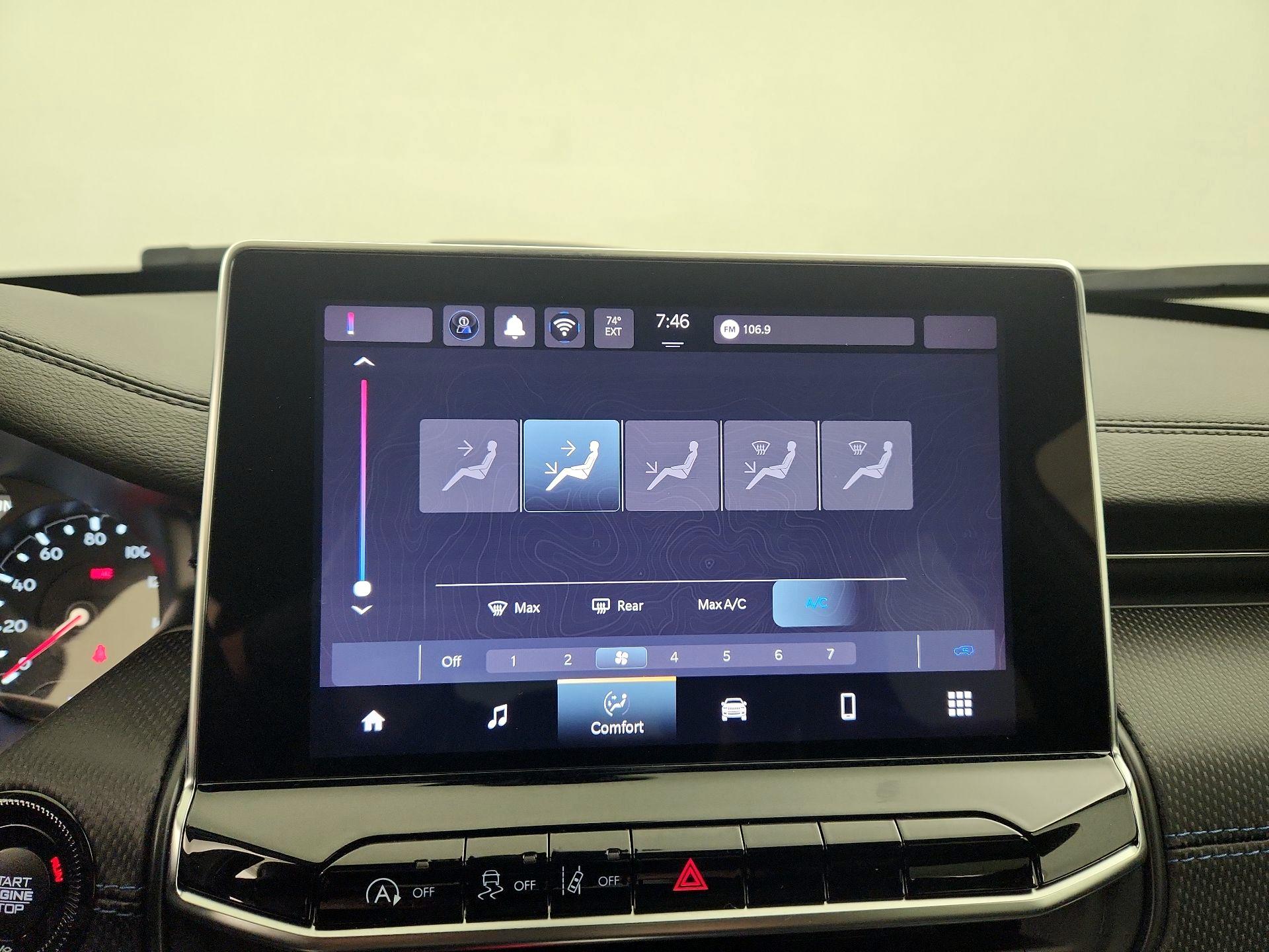 Thumbnail: 2025 Jeep Compass - 16
