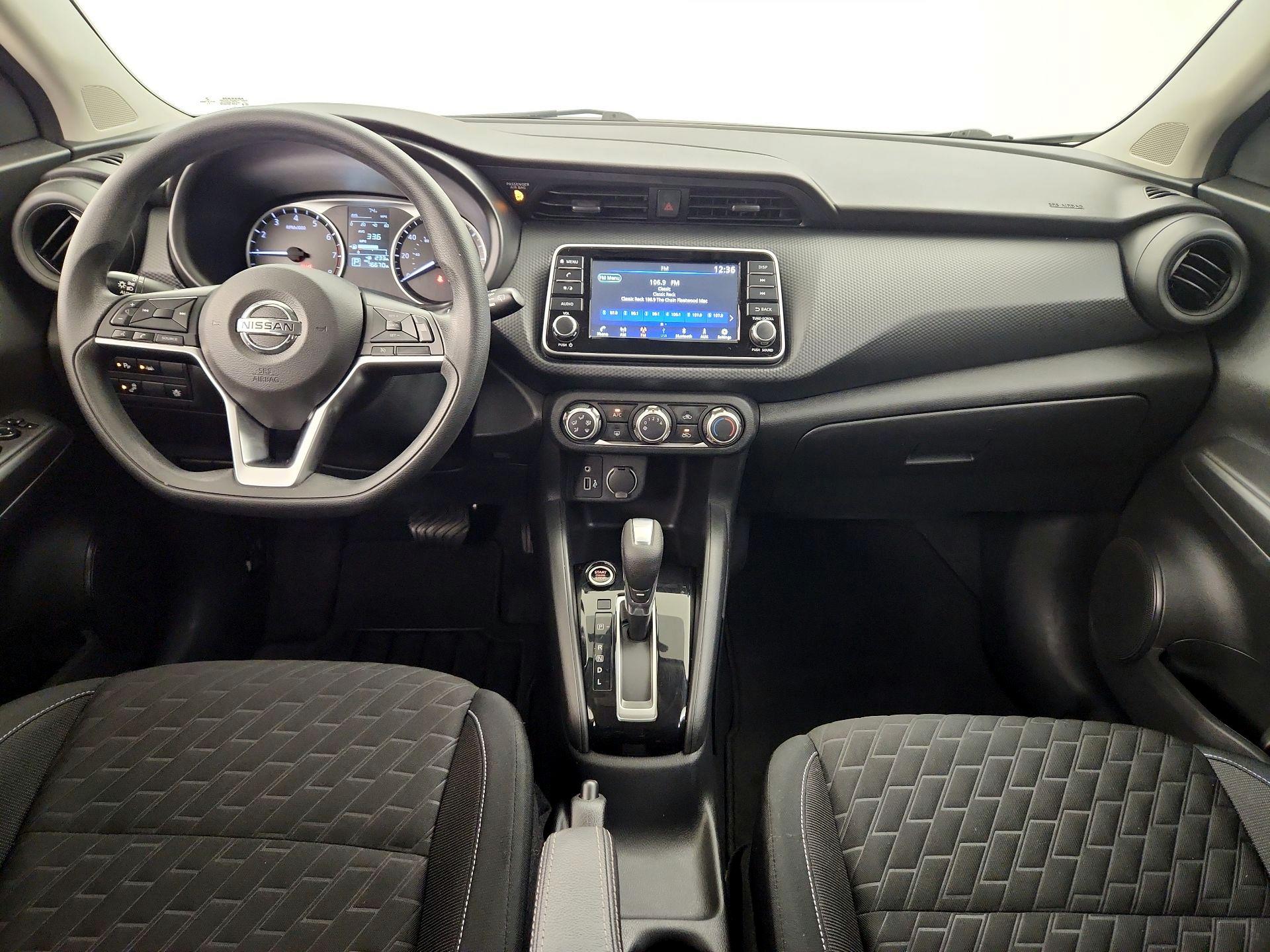 Thumbnail: 2021 Nissan Kicks - 9