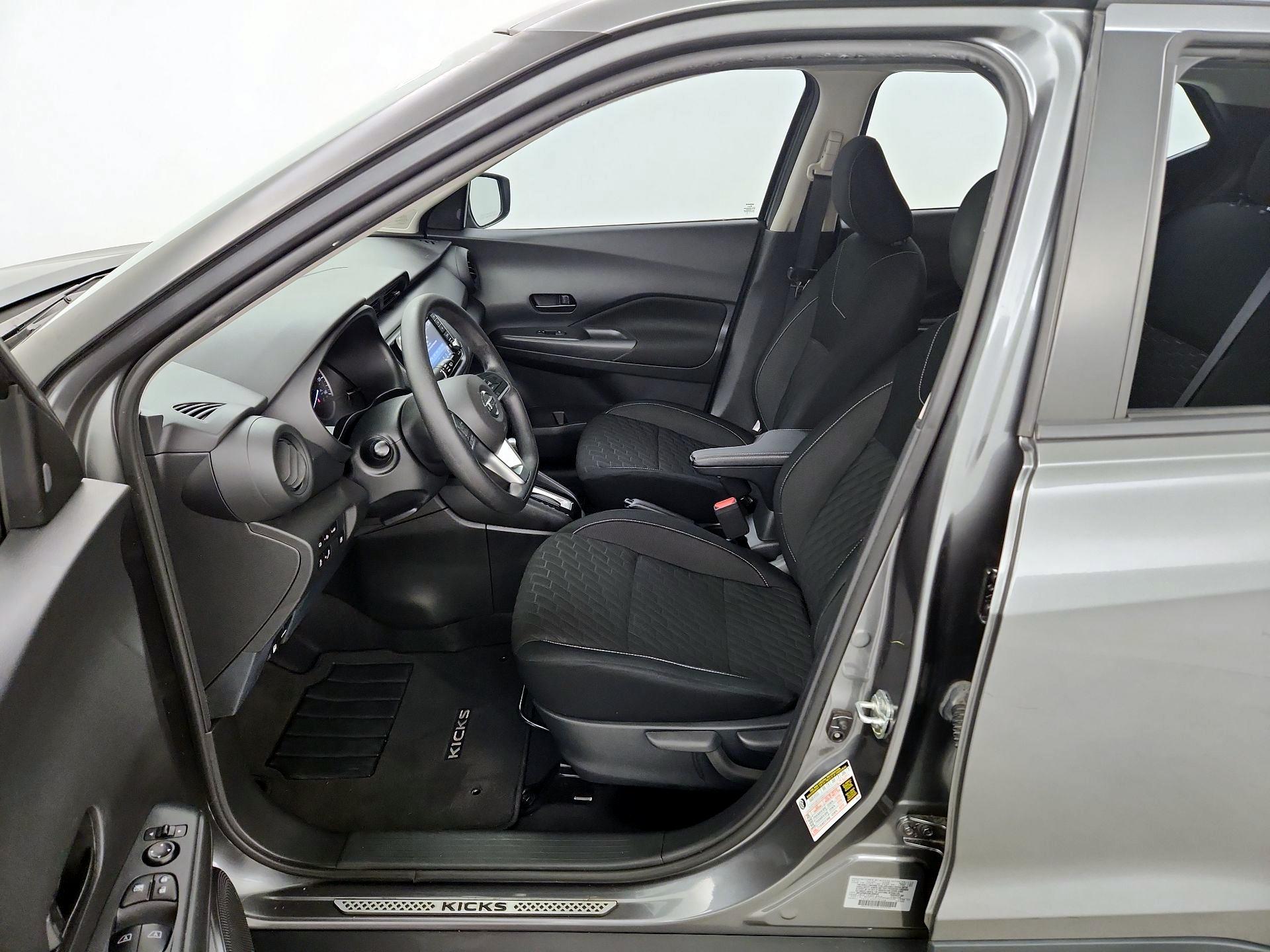 Thumbnail: 2021 Nissan Kicks - 11