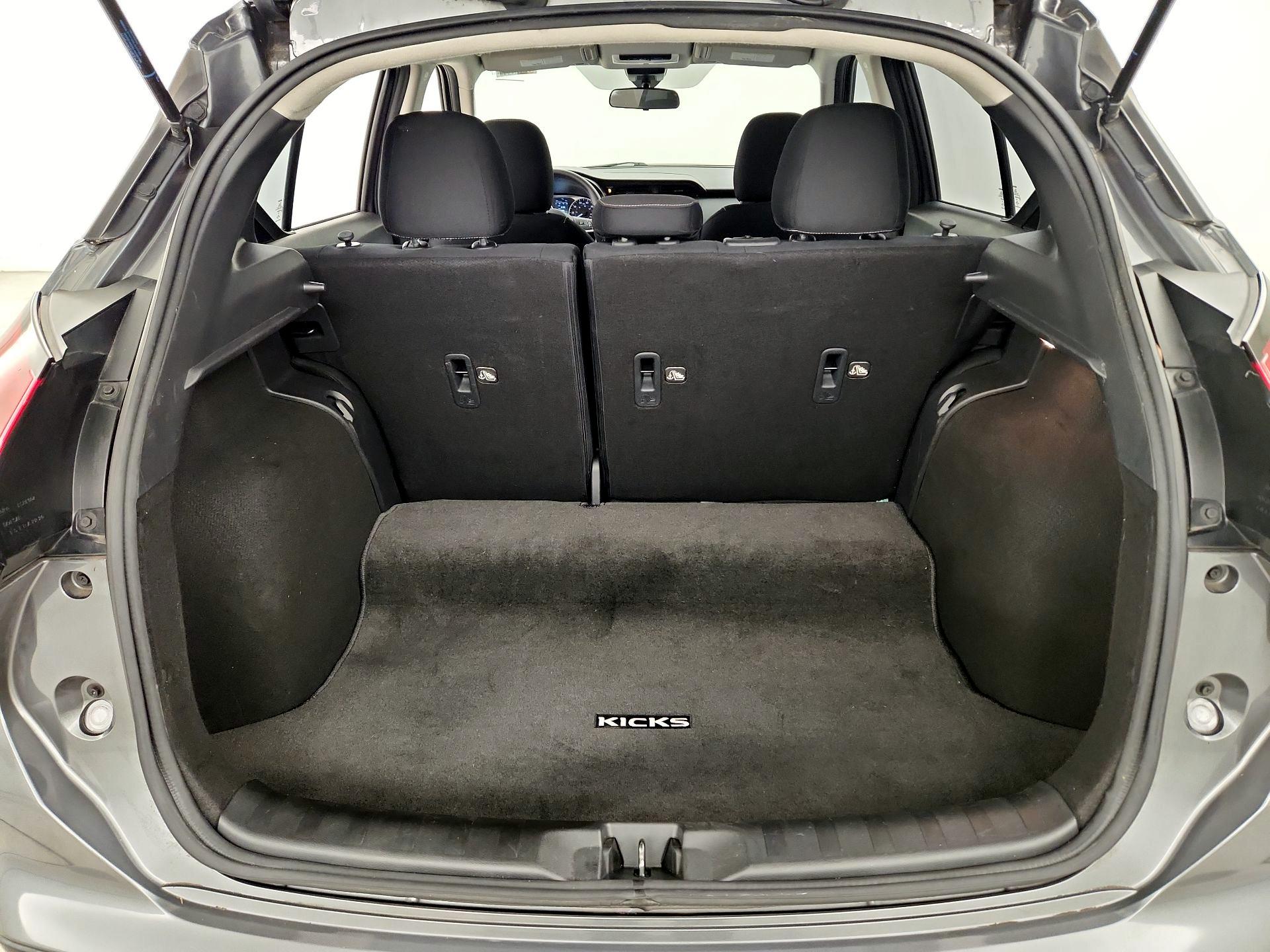 Thumbnail: 2021 Nissan Kicks - 20