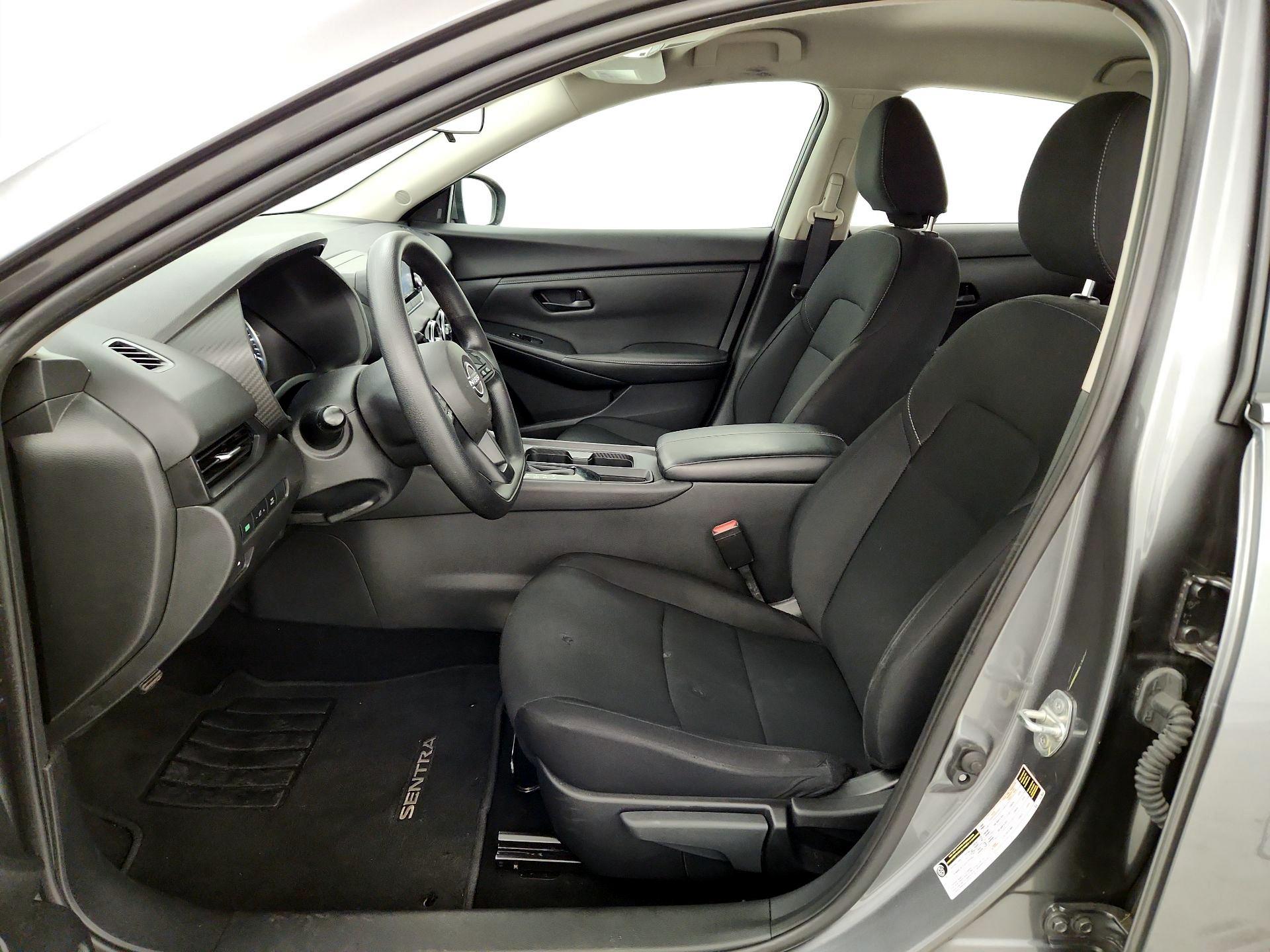 Thumbnail: 2025 Nissan Sentra - 11