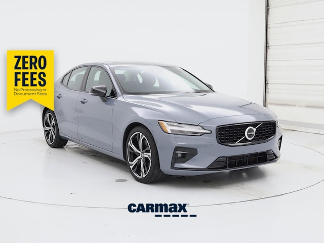 Gray 2024 Volvo S60 B5 Plus Dark Theme FWD Sedan Front-Wheel Drive Automatic