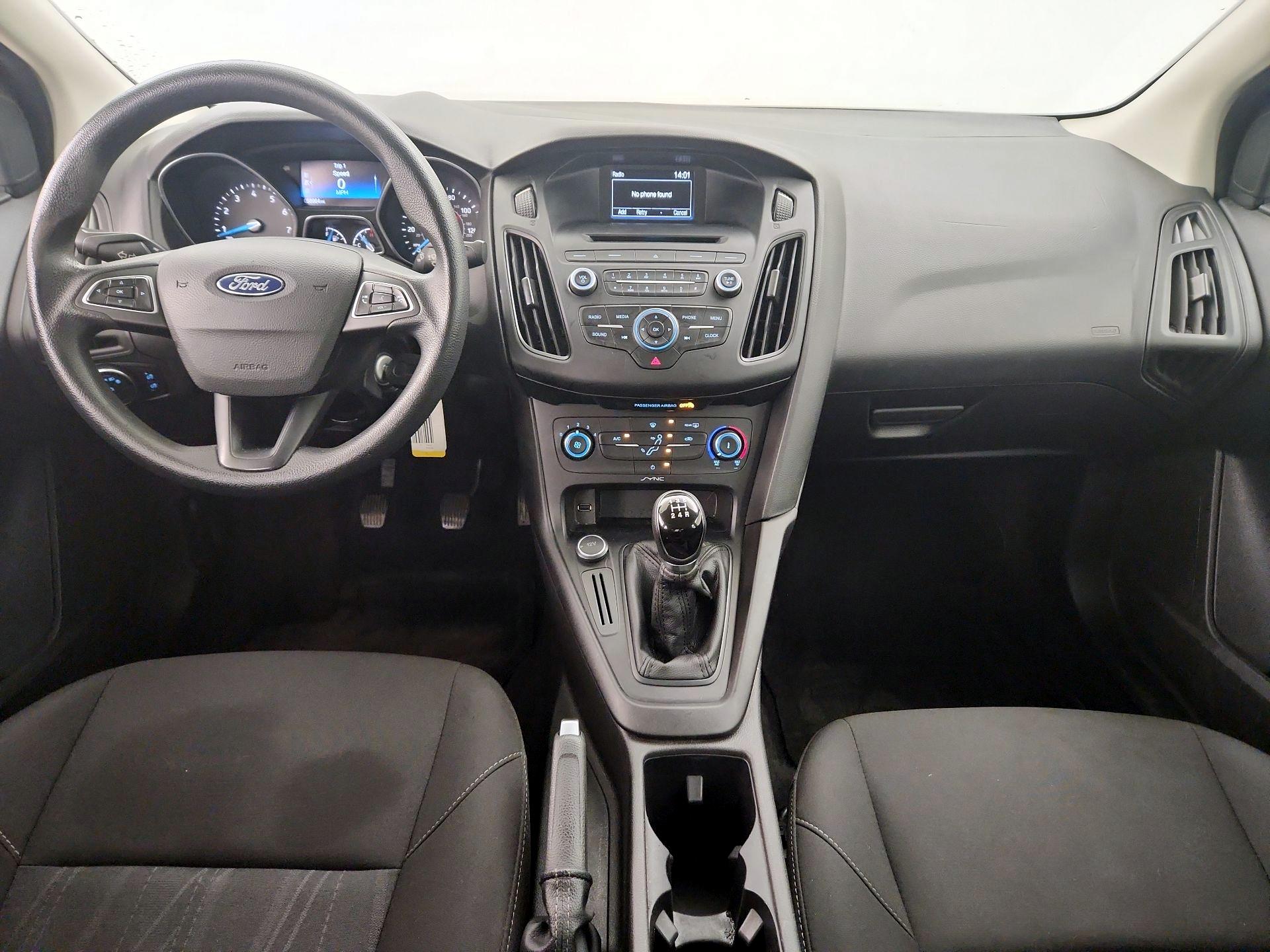 Thumbnail: 2017 Ford Focus - 9