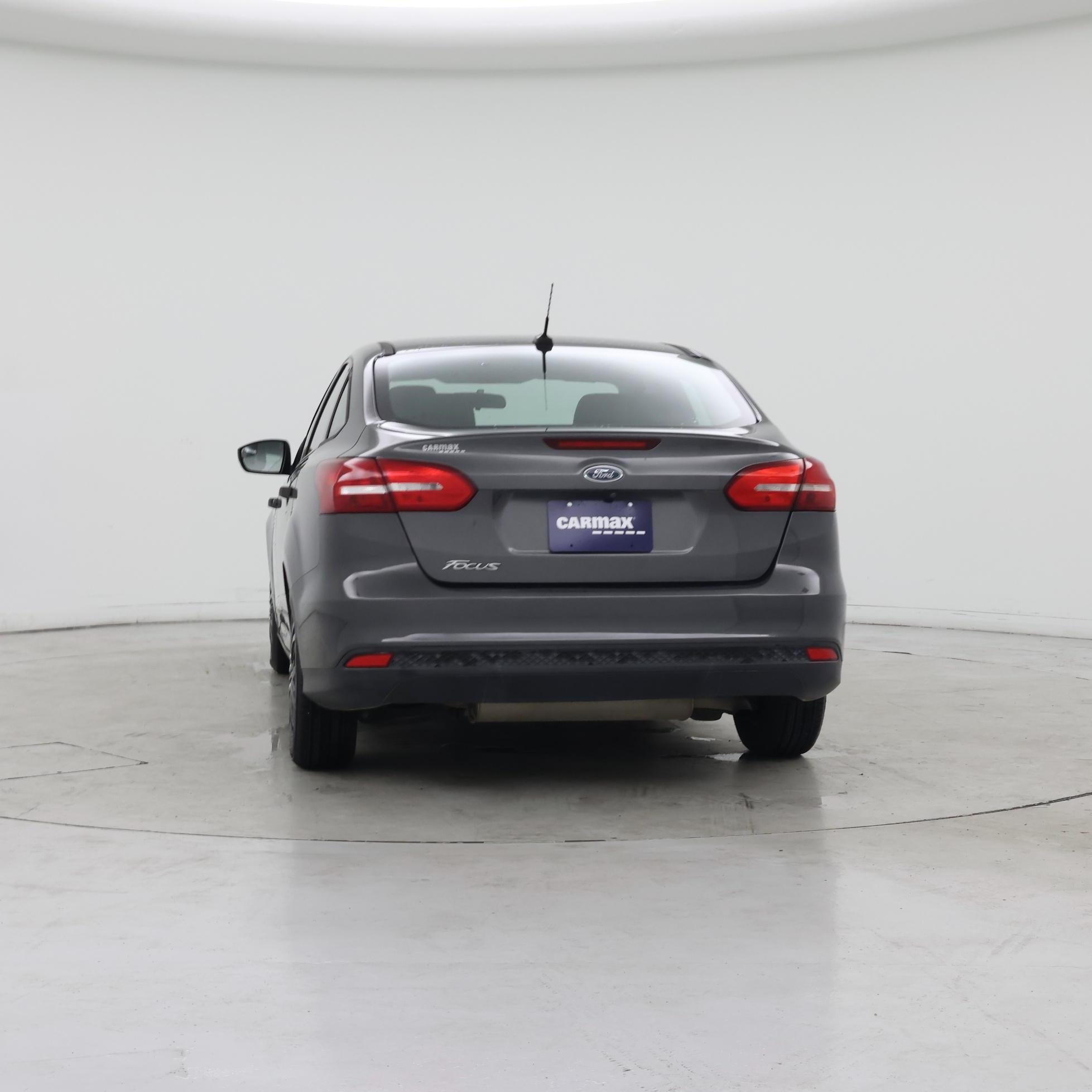 Thumbnail: 2017 Ford Focus - 6
