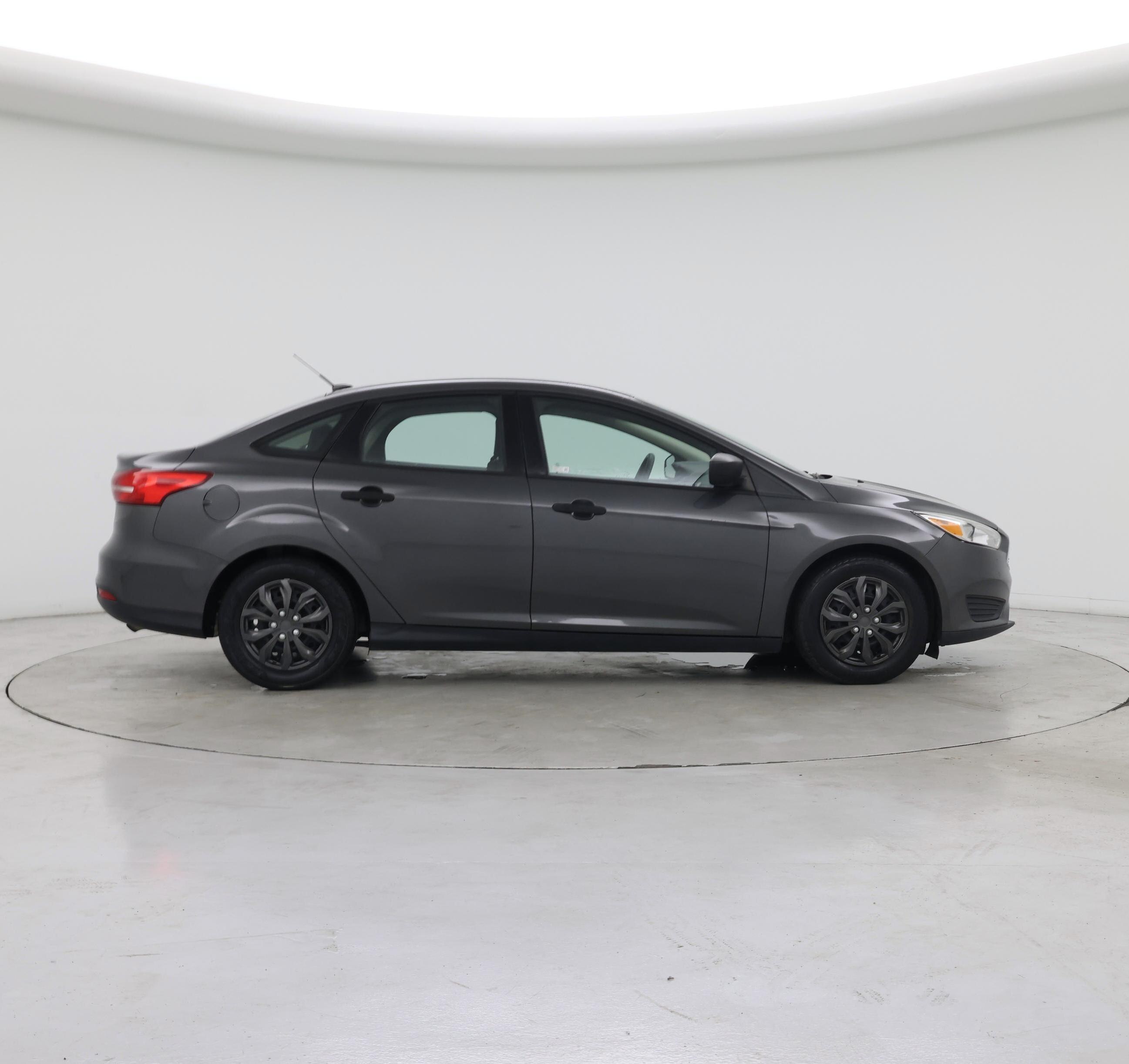 Thumbnail: 2017 Ford Focus - 7