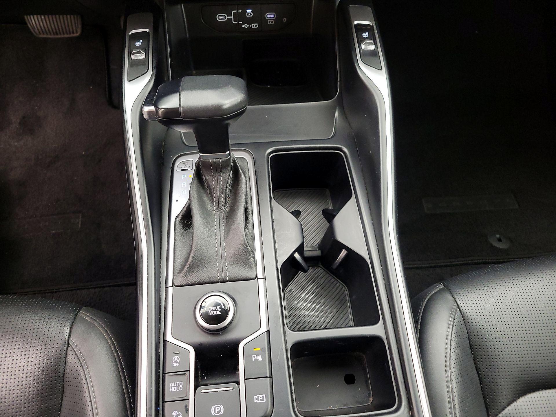 Thumbnail: 2024 Kia Sorento - 17
