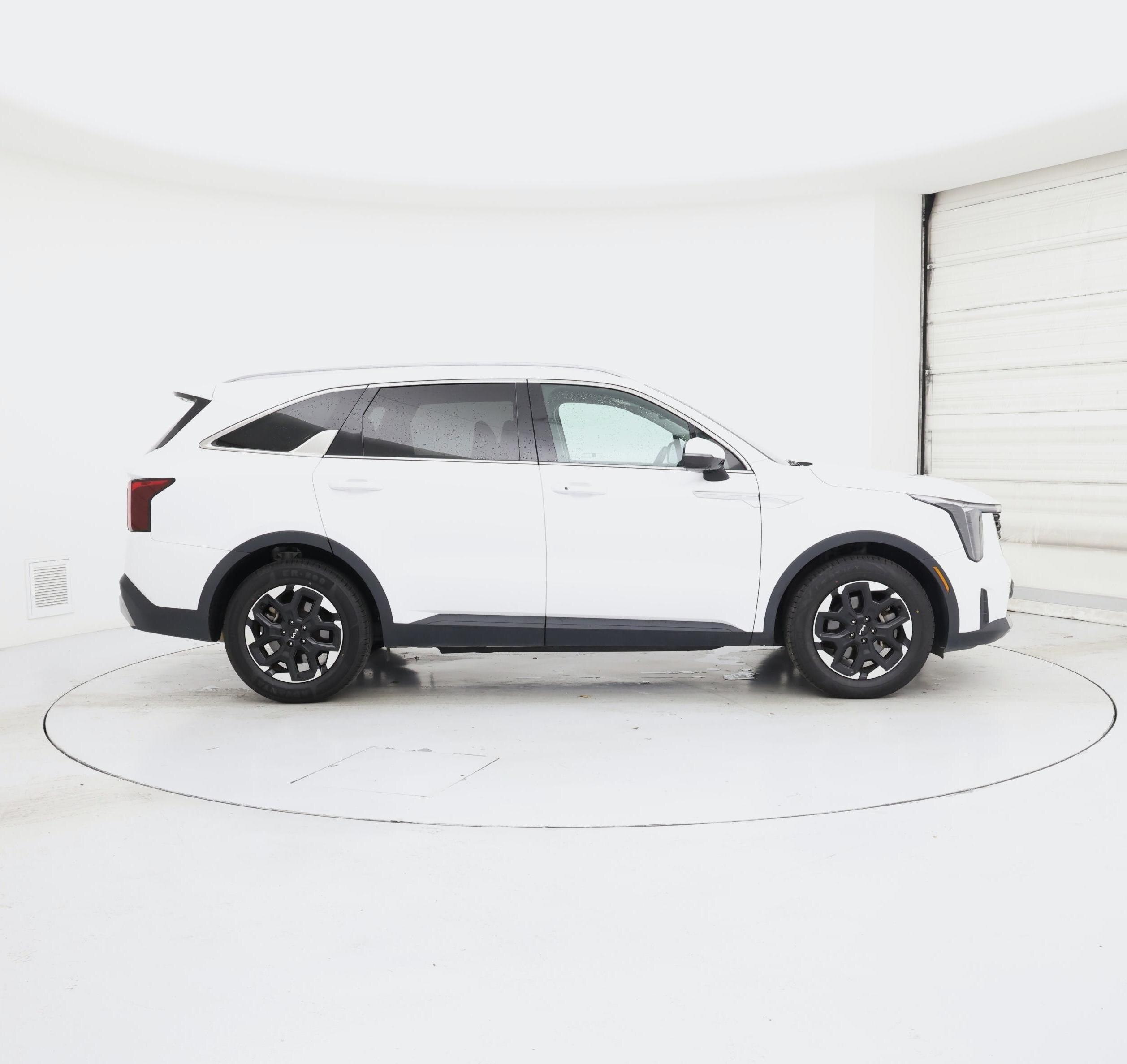 Thumbnail: 2024 Kia Sorento - 7