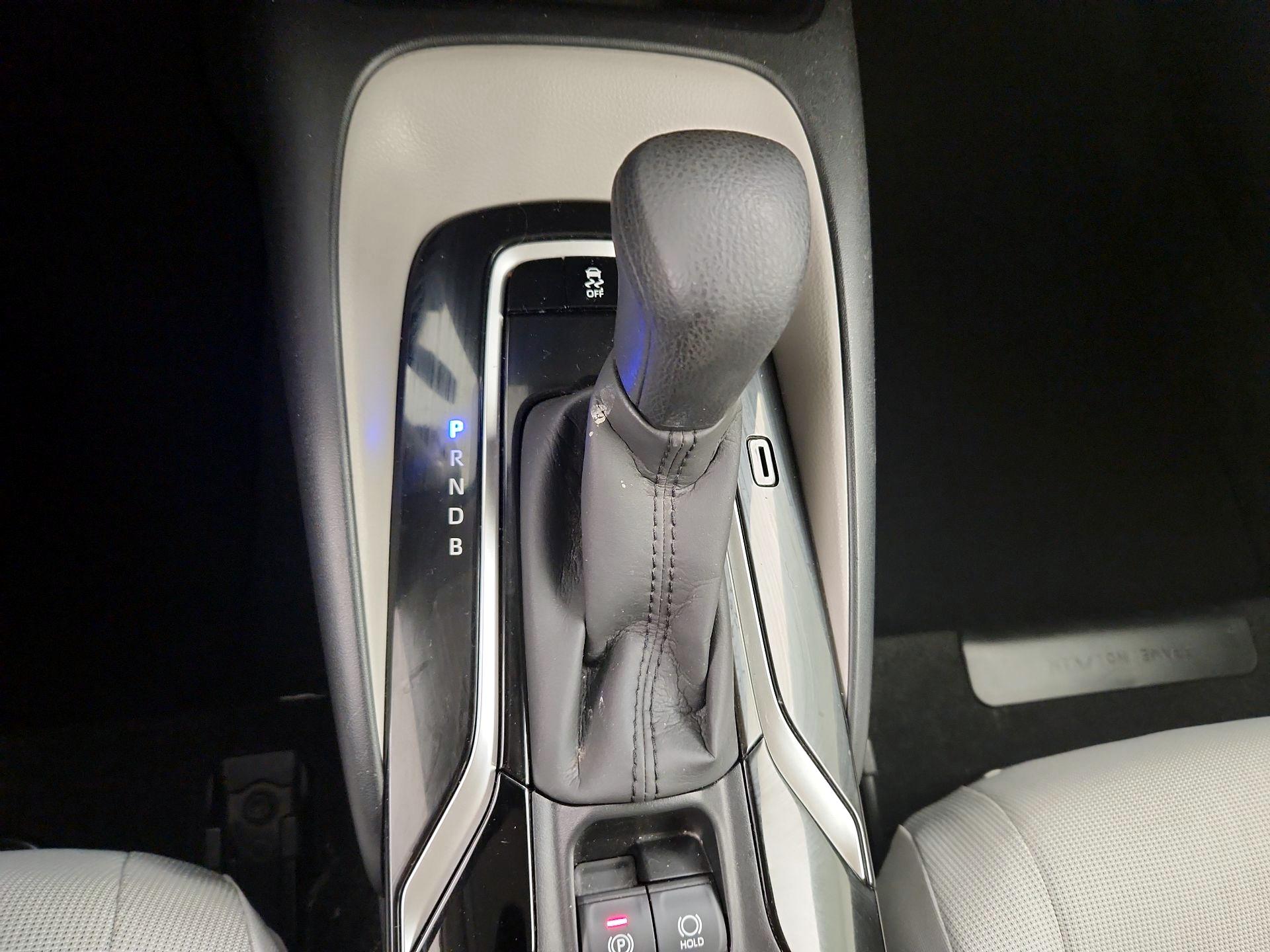 Thumbnail: 2021 Toyota Corolla - 17