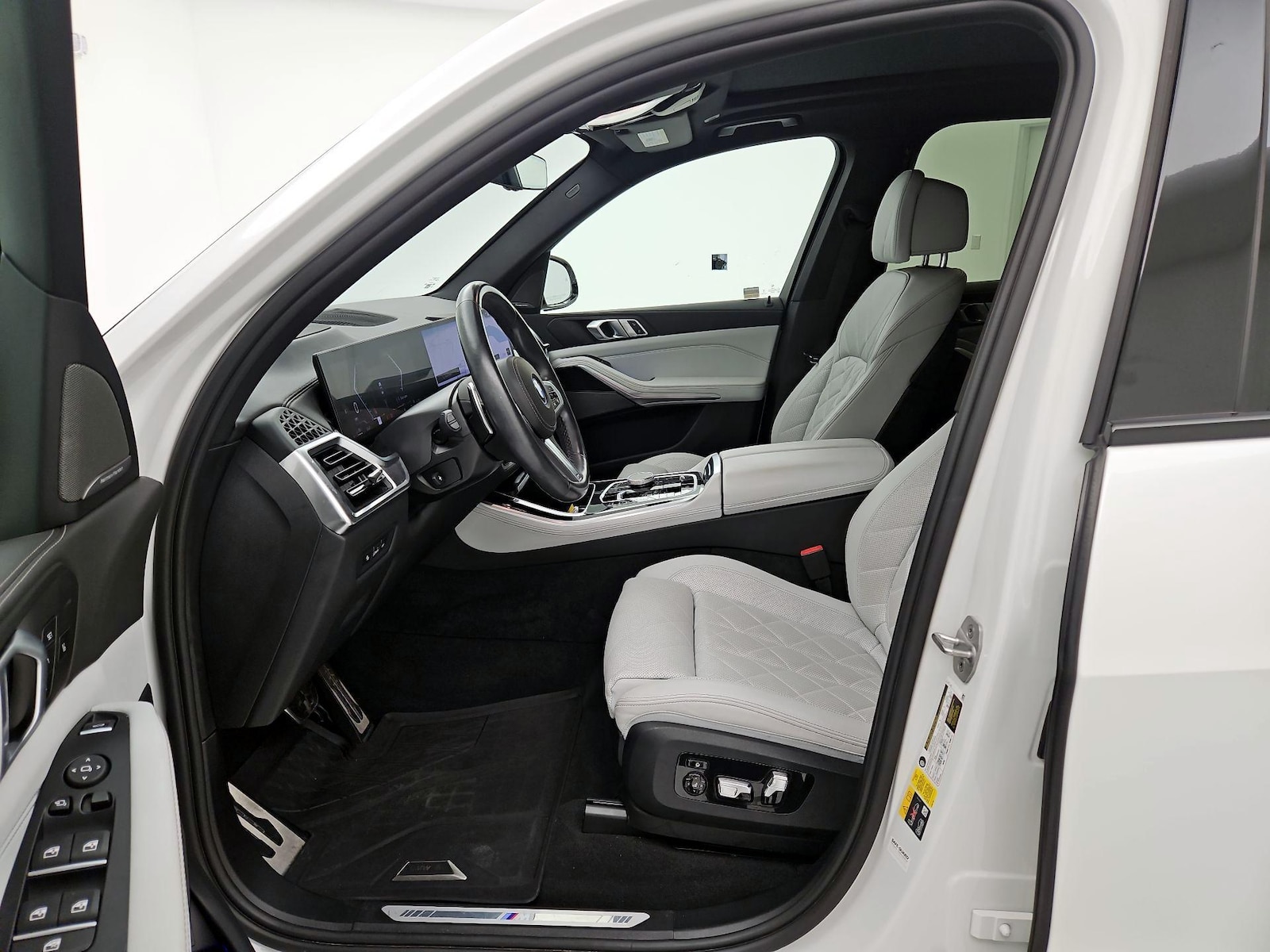 2024 BMW X5 50e - Photo 12