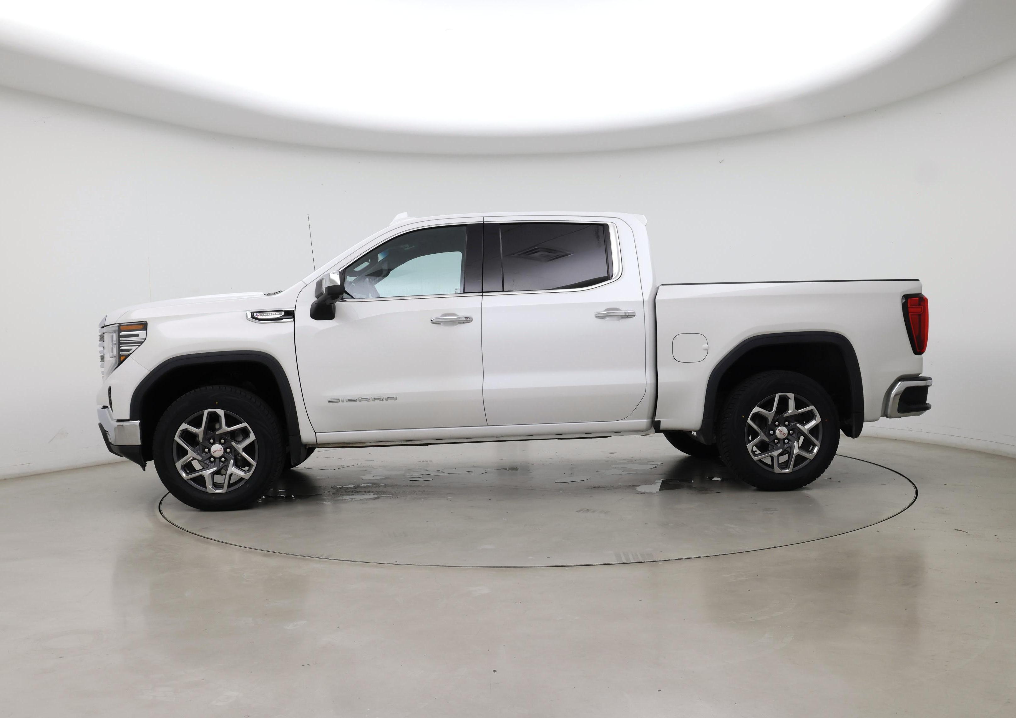 Thumbnail: 2023 GMC Sierra 1500 - 3