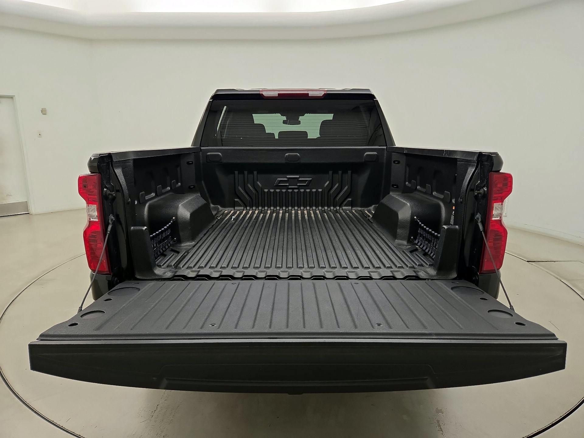 Thumbnail: 2024 Chevrolet Silverado 1500 - 20