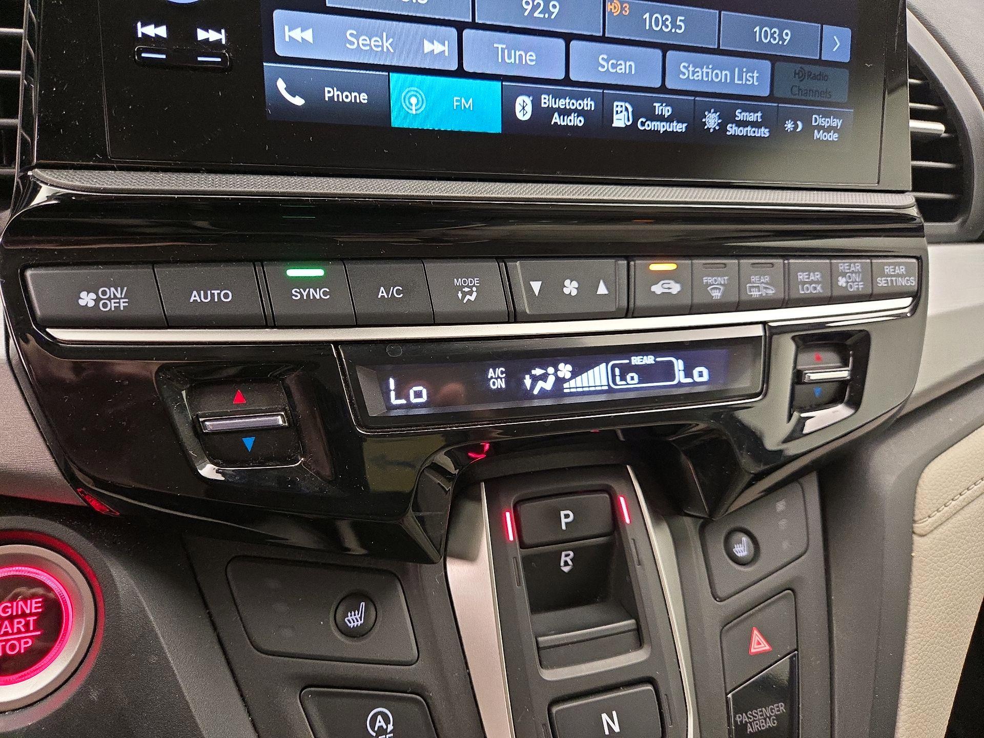 Thumbnail: 2025 Honda Odyssey - 16