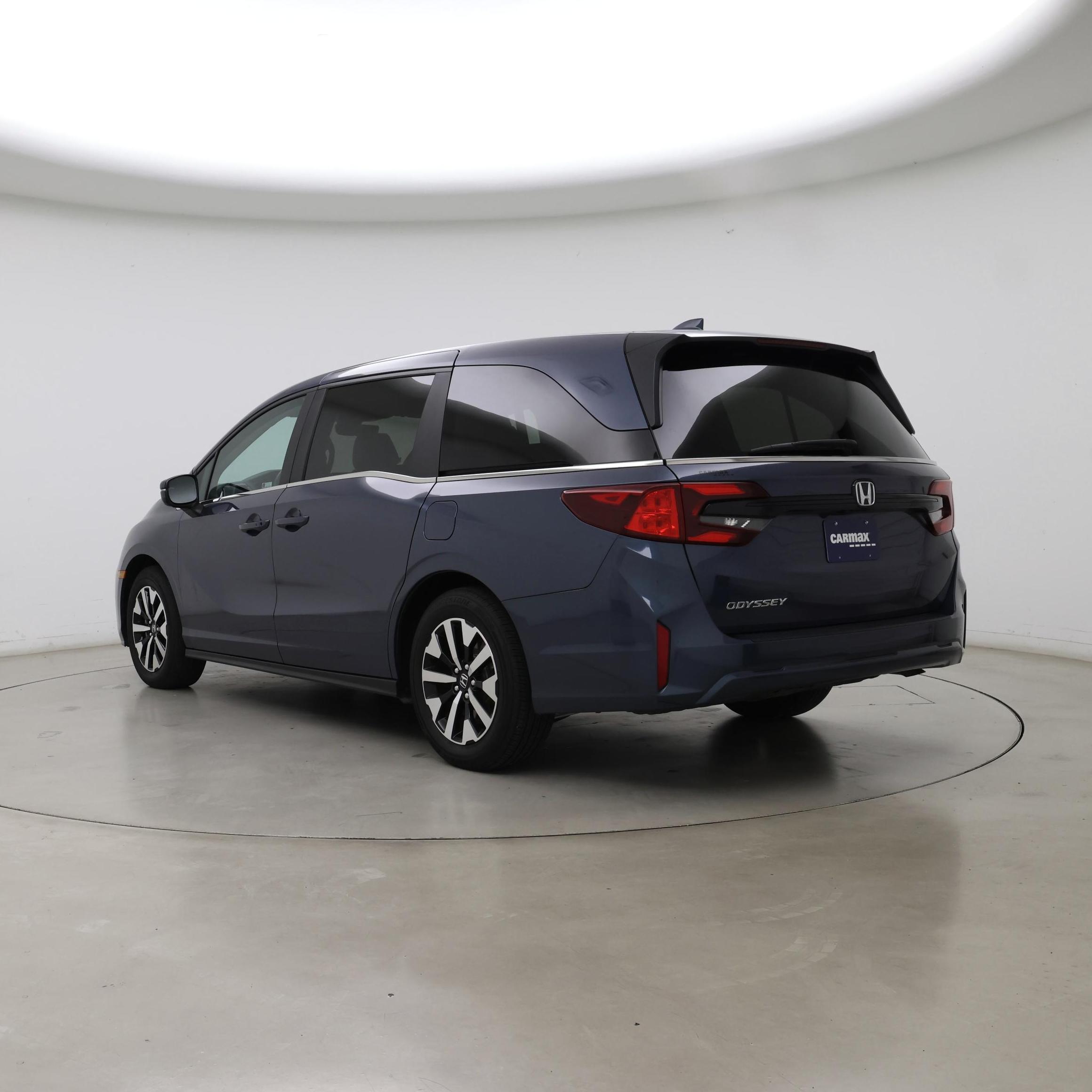 Thumbnail: 2025 Honda Odyssey - 2