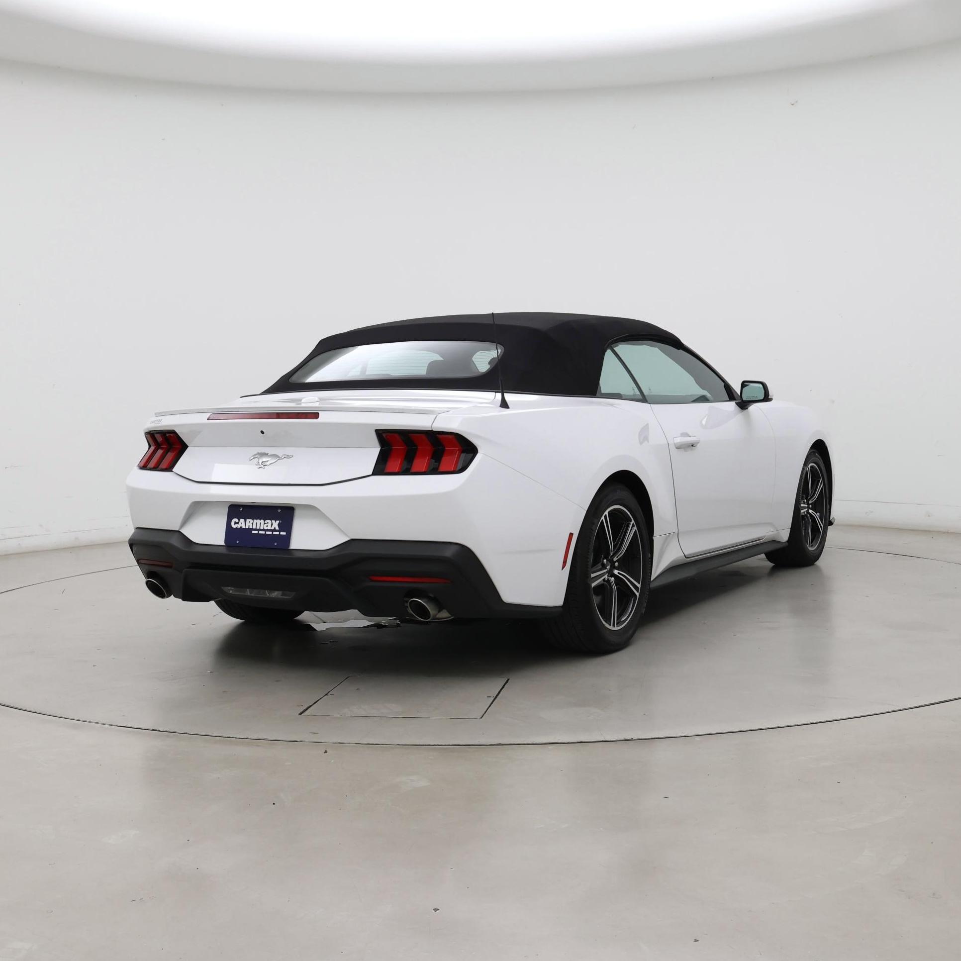 Thumbnail: 2025 Ford Mustang - 8