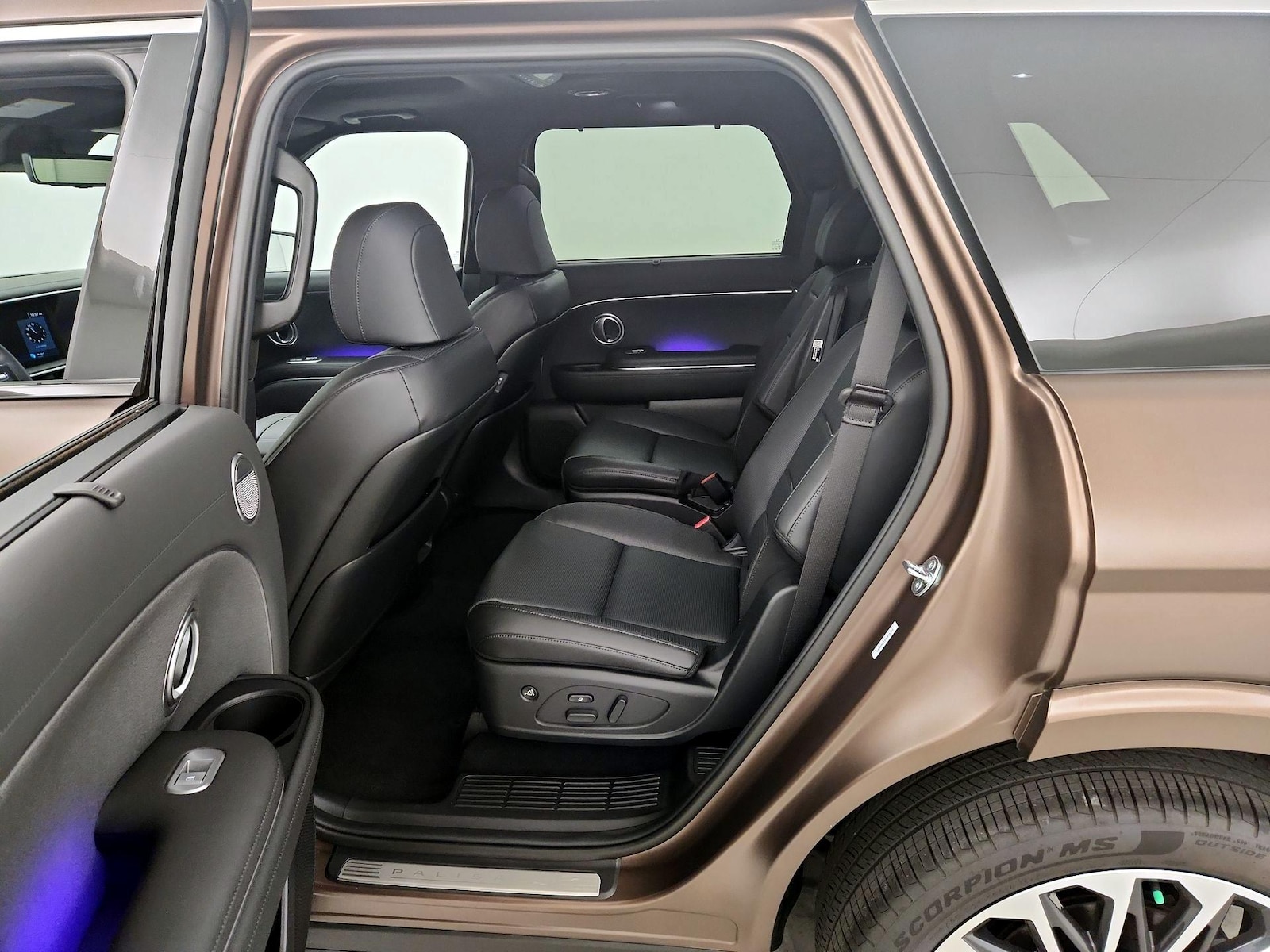 2026 Hyundai Palisade Calligraphy - Photo 22