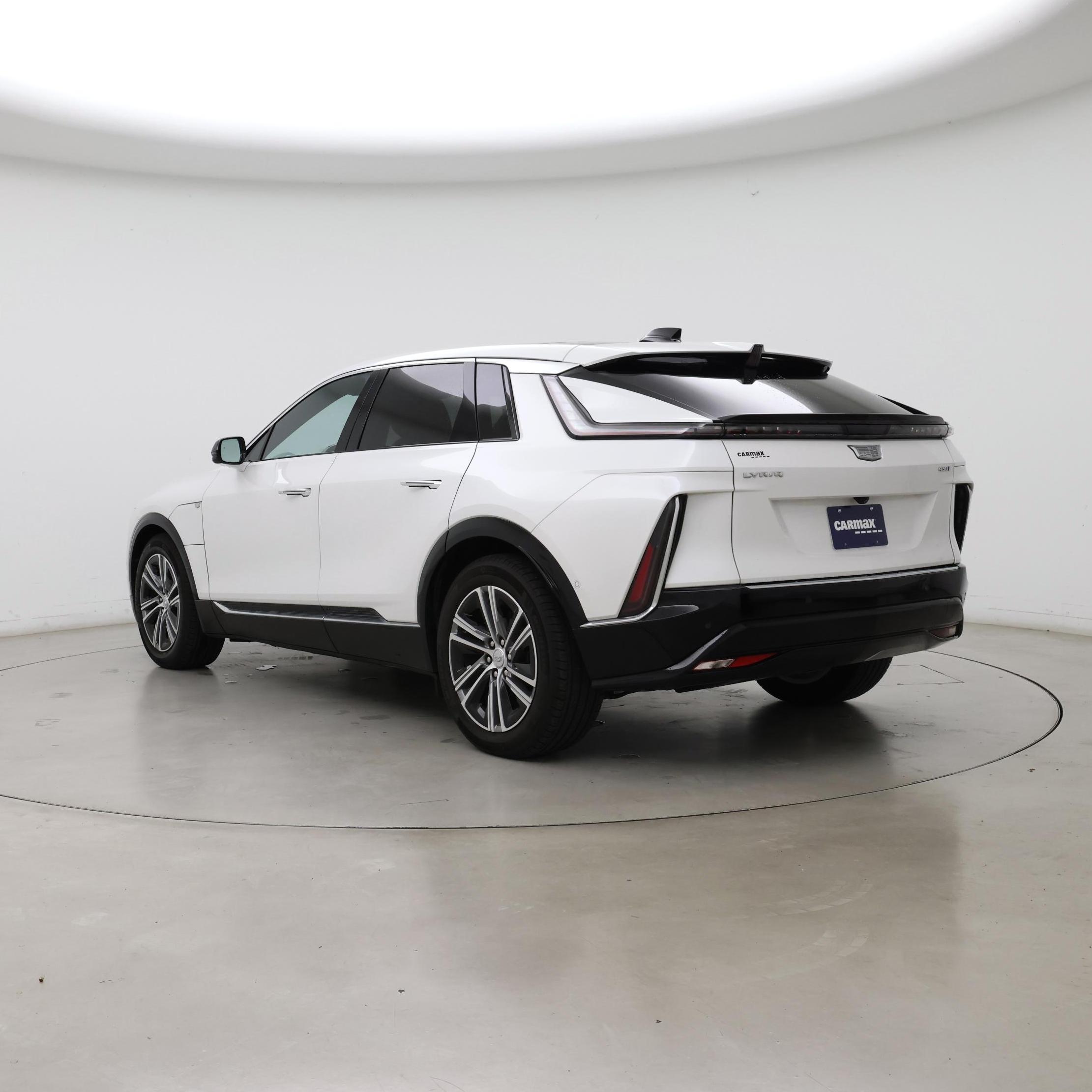 Thumbnail: 2024 Cadillac Lyriq - 2