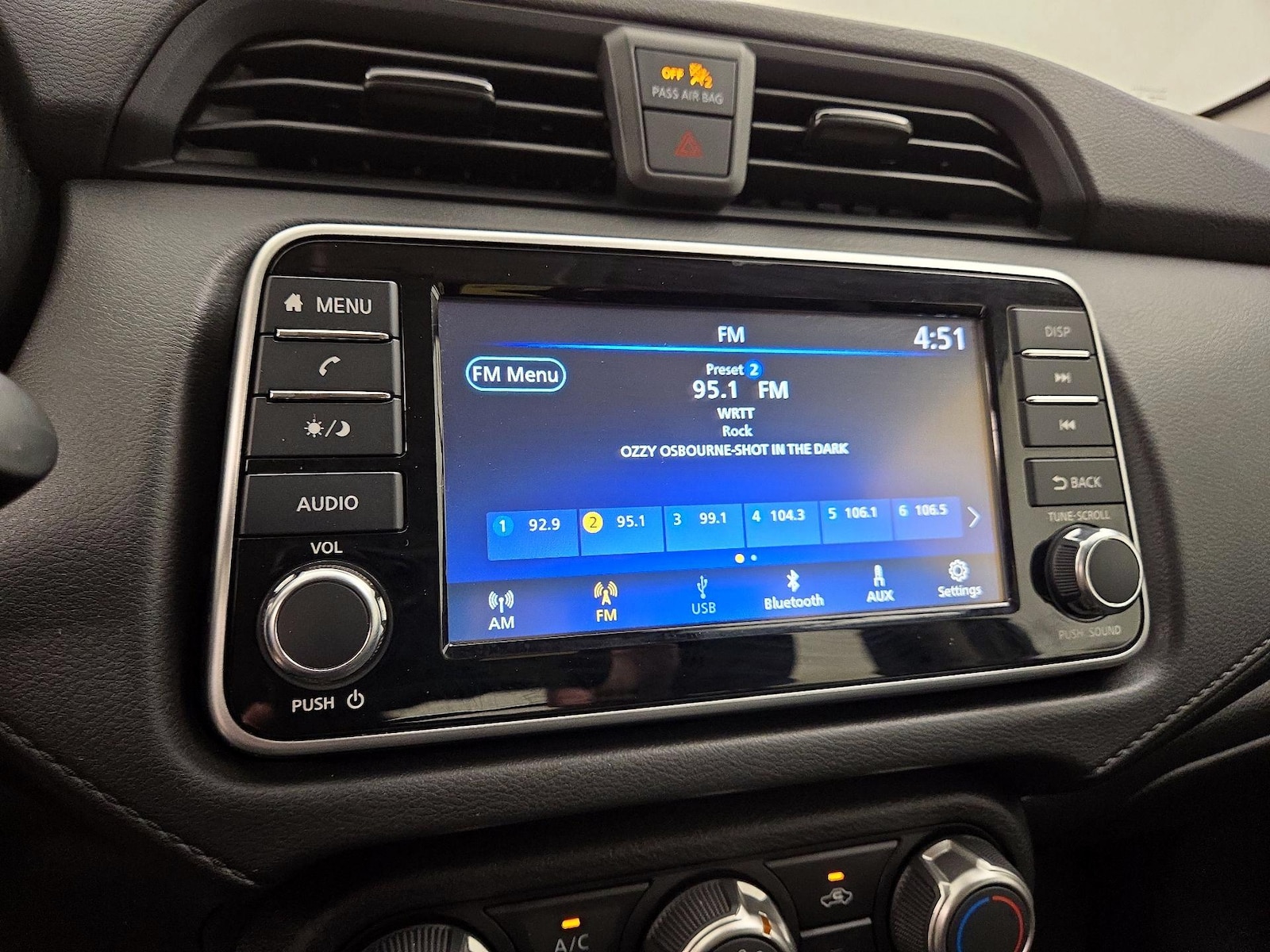 2025 Nissan Versa Sedan S - Photo 16