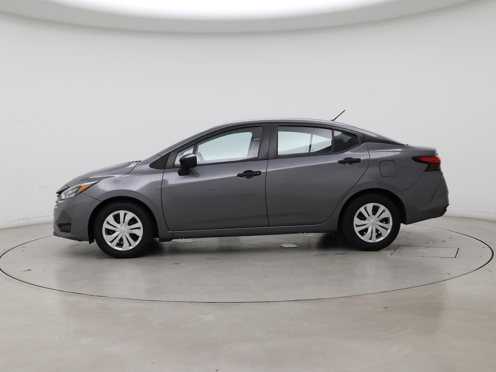 2025 Nissan Versa Sedan S - Photo 4