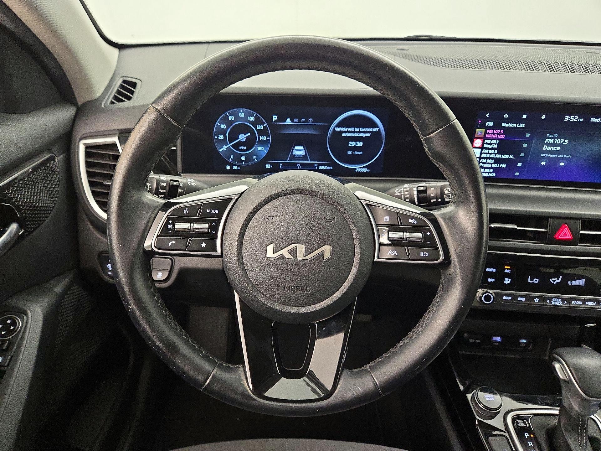 Thumbnail: 2024 Kia Seltos - 10