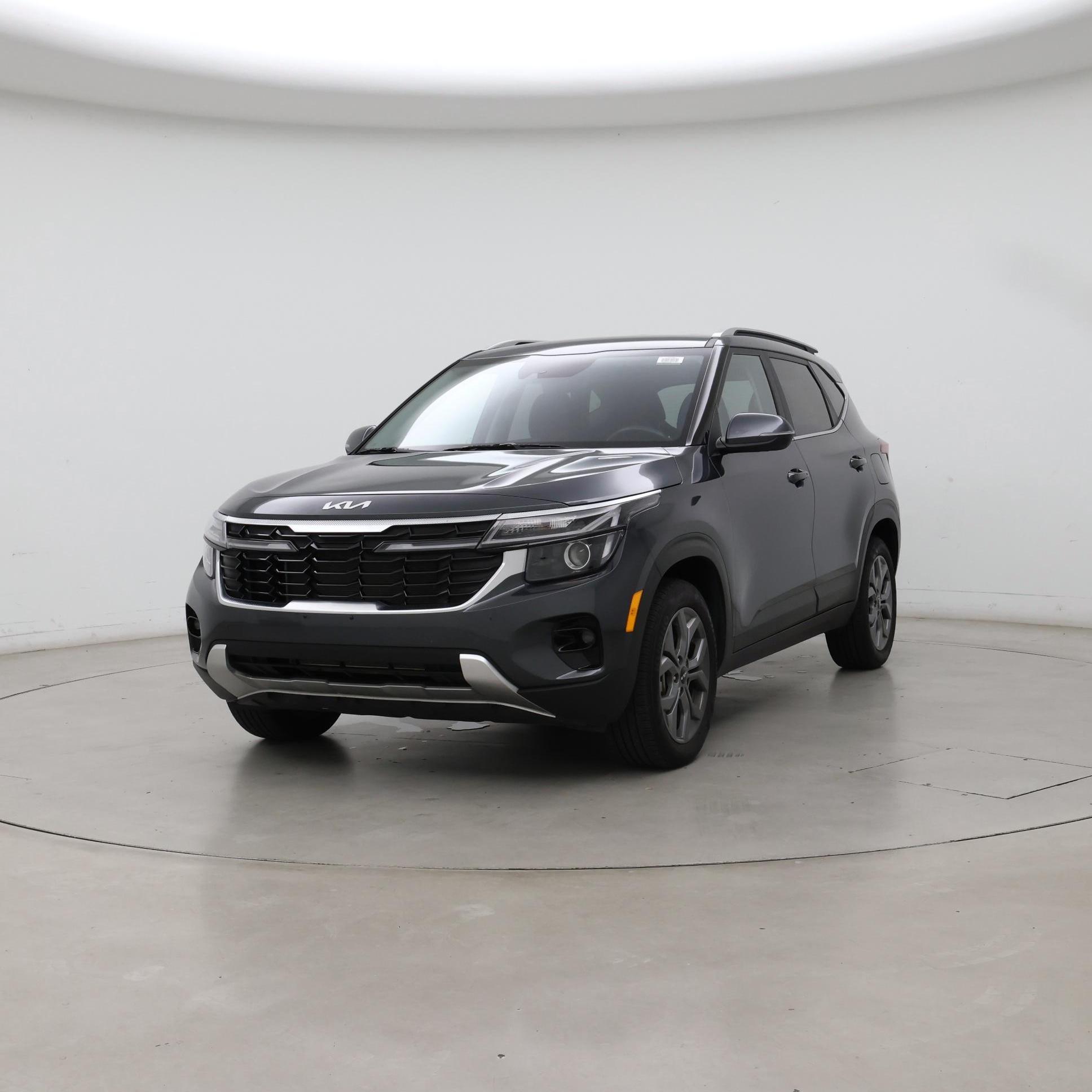 Thumbnail: 2024 Kia Seltos - 4