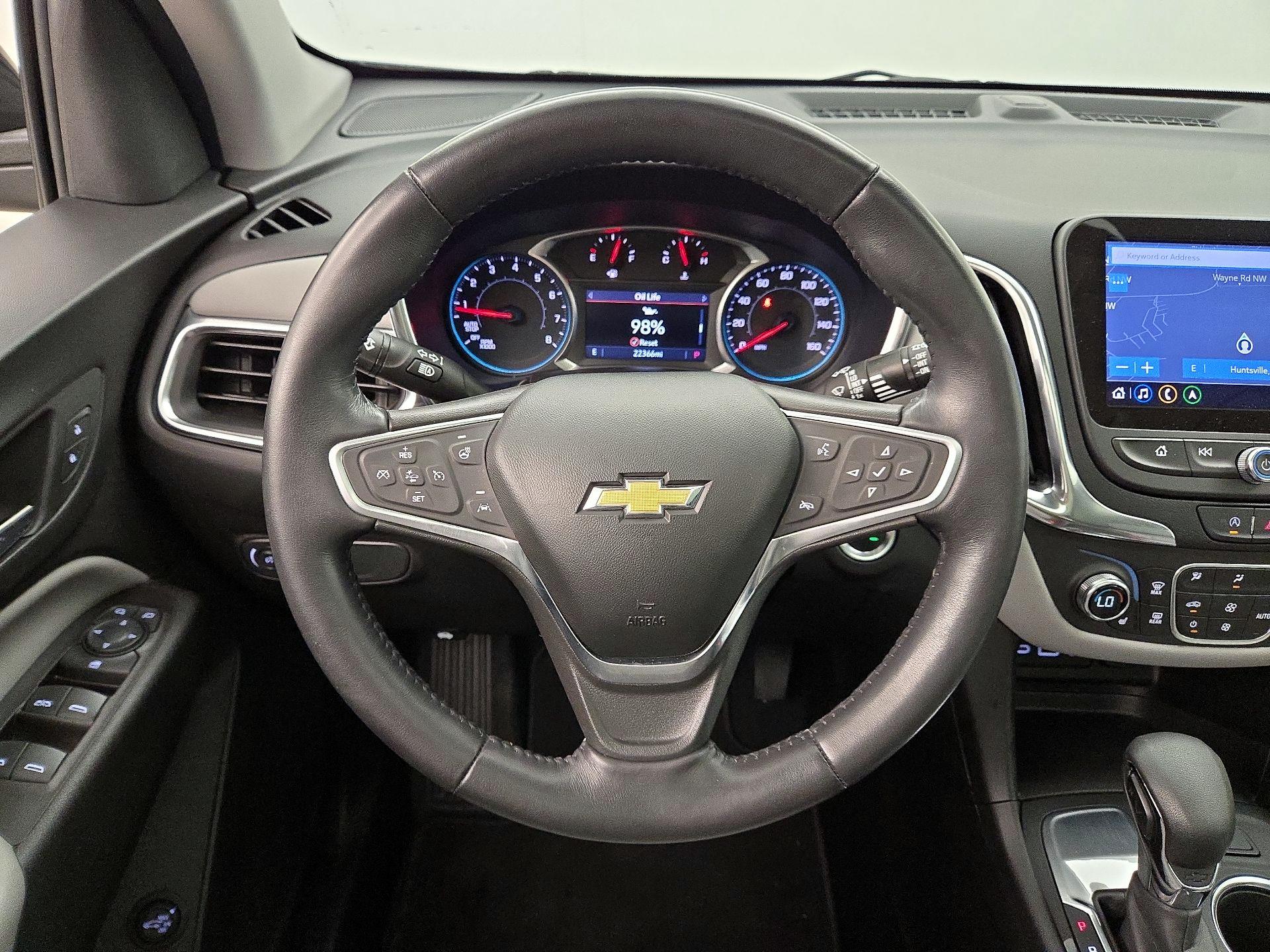 Thumbnail: 2022 Chevrolet Equinox - 10