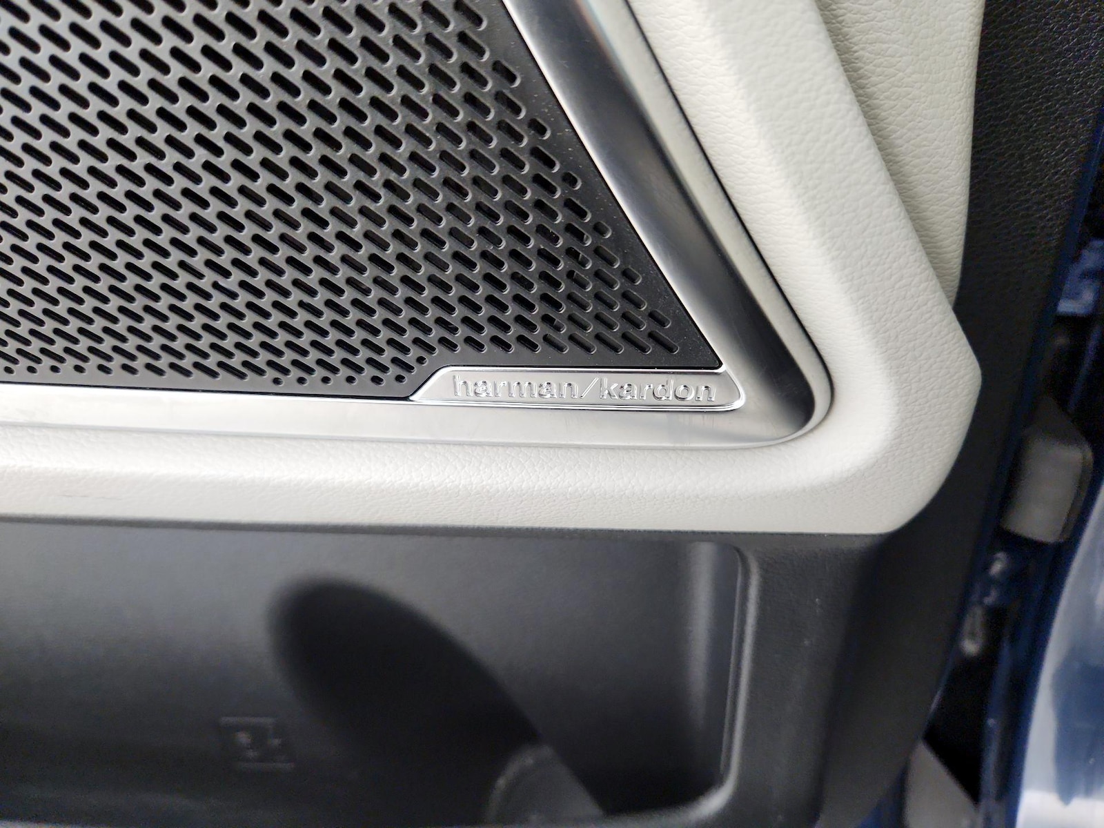 2024 Kia Telluride SX Prestige - Photo 28