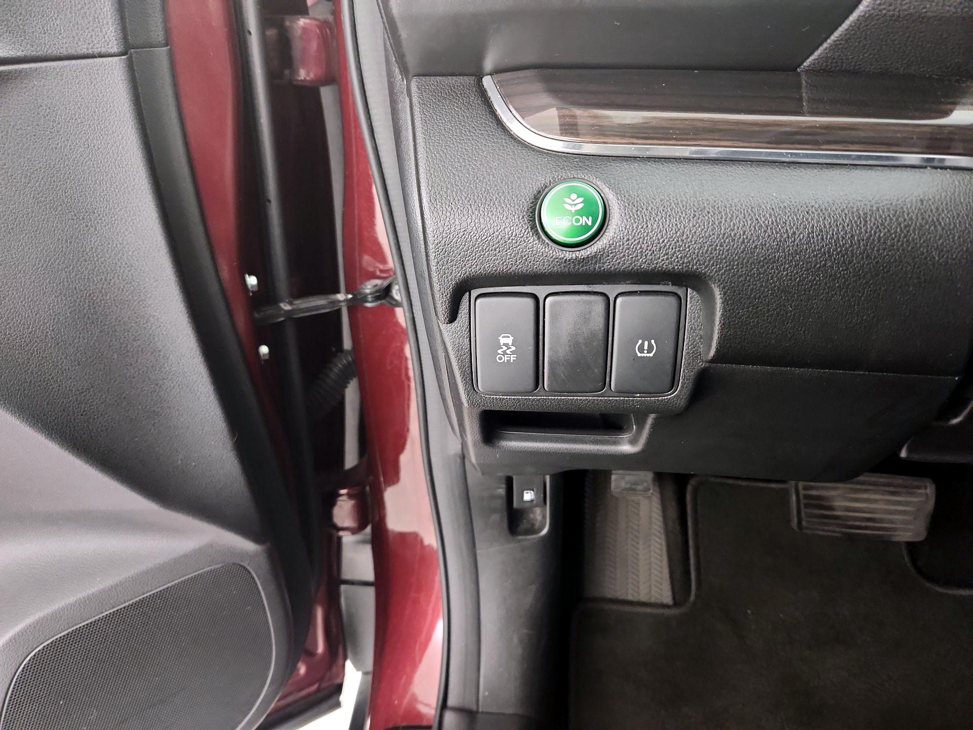 Thumbnail: 2016 Honda CR-V - 13