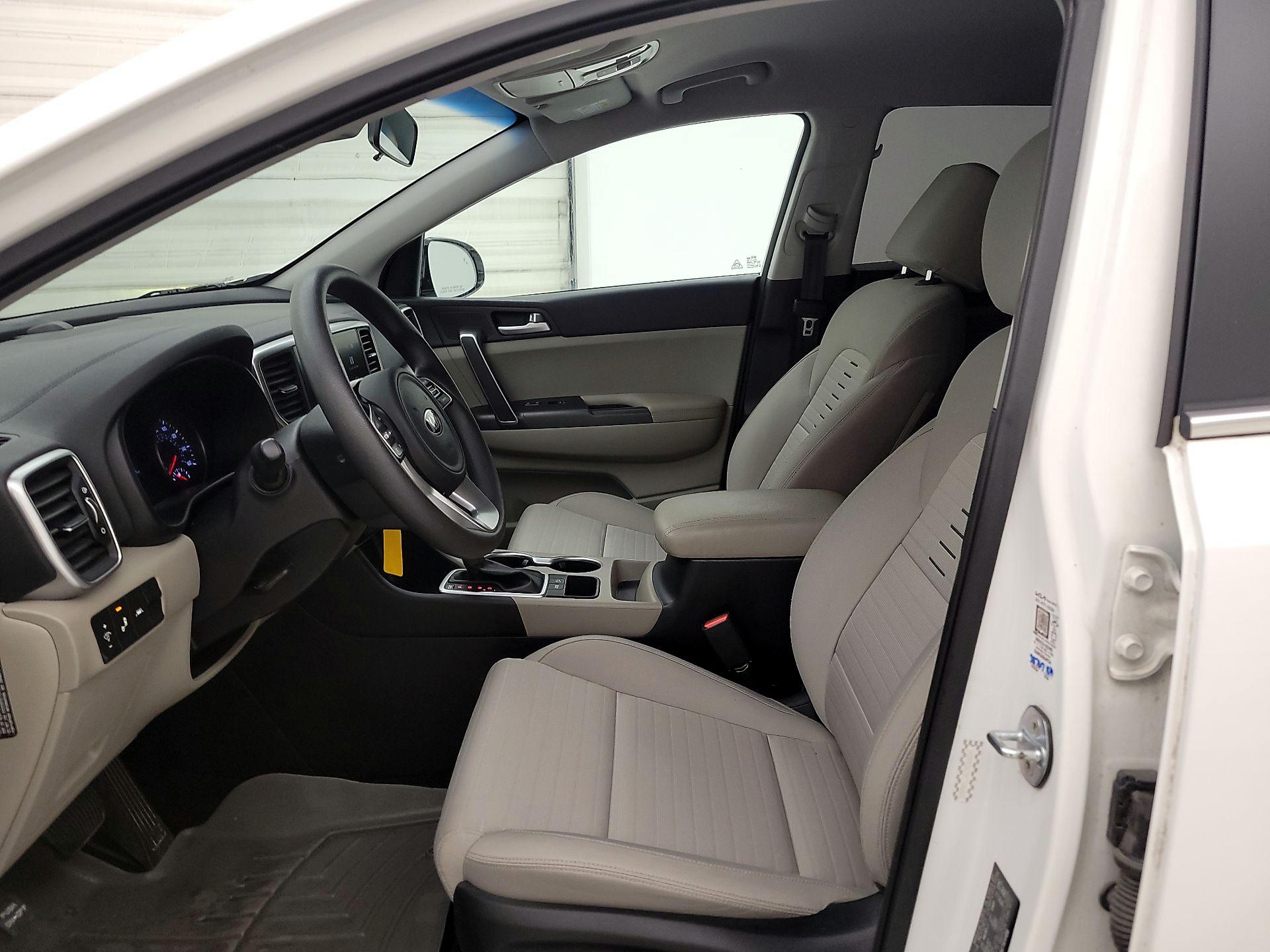 Thumbnail: 2021 Kia Sportage - 11