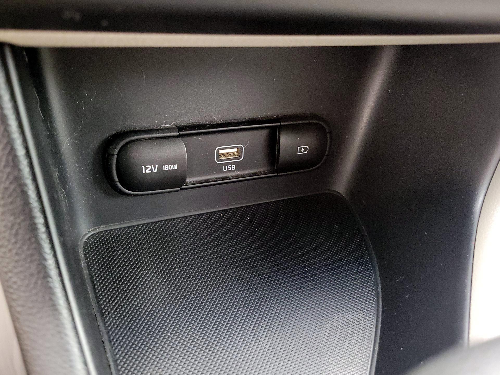 Thumbnail: 2021 Kia Sportage - 18