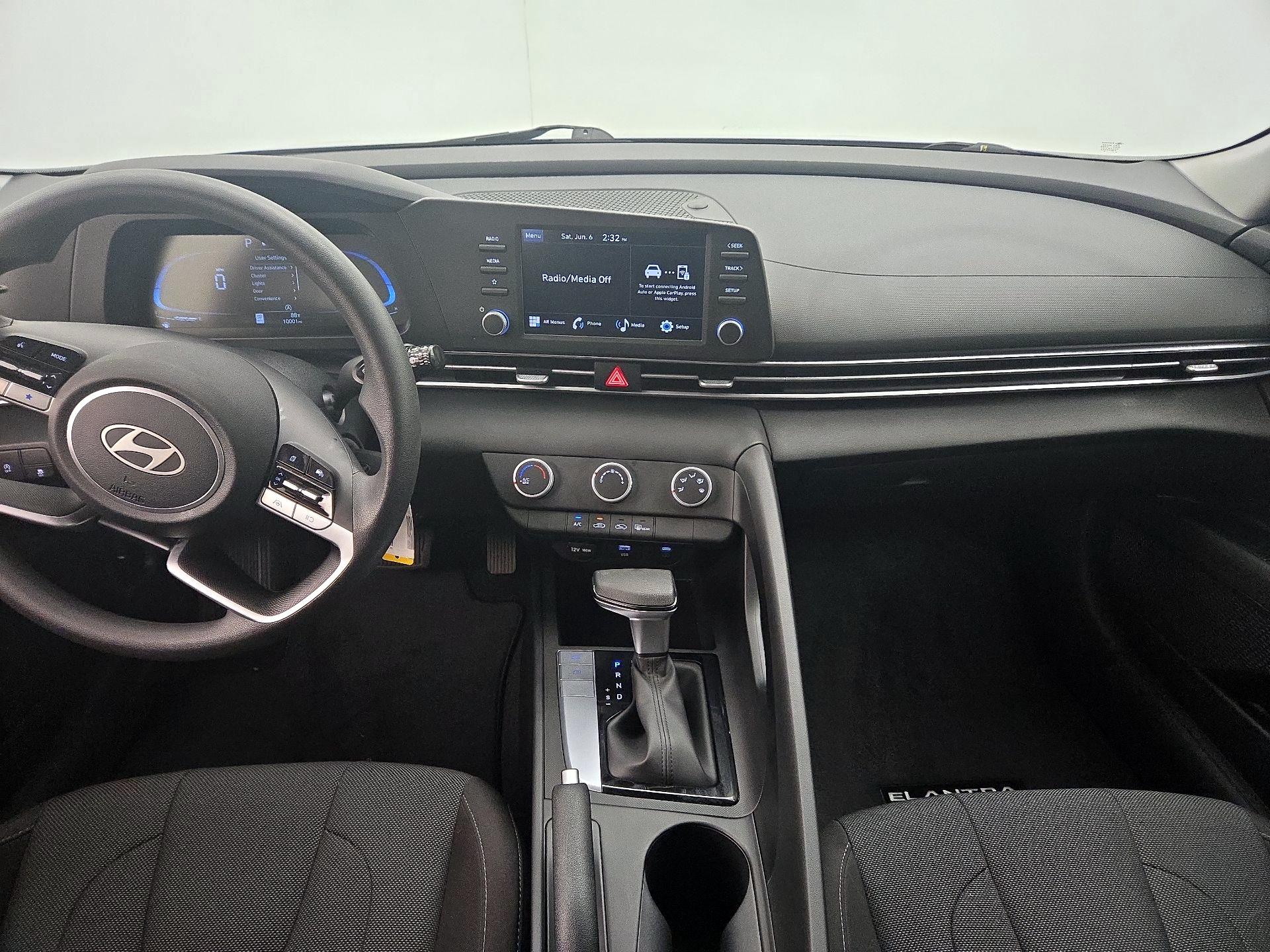 Thumbnail: 2025 Hyundai Elantra - 9