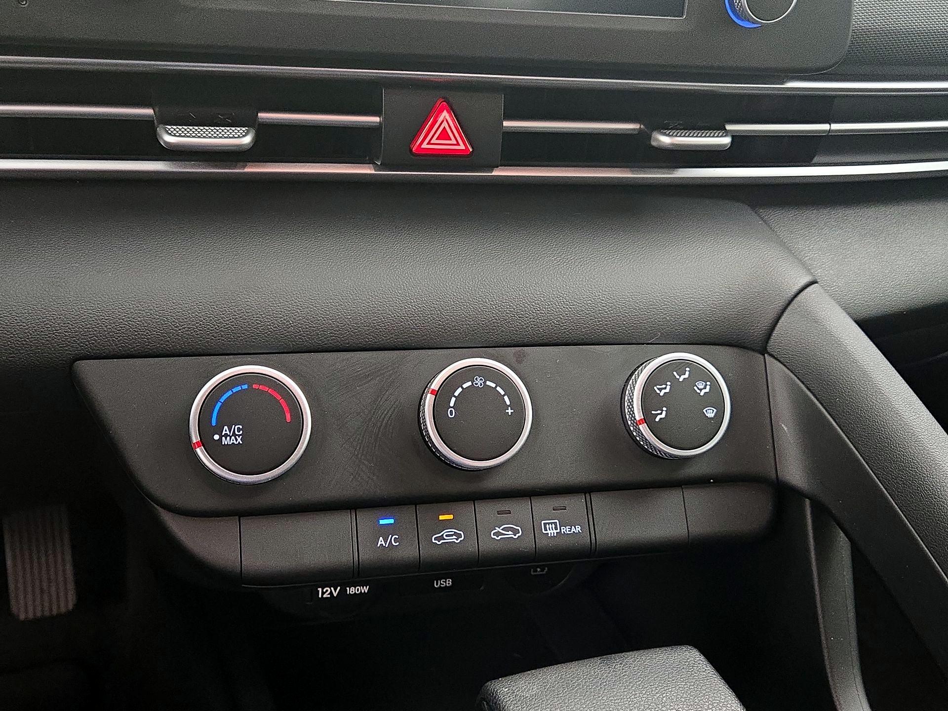 Thumbnail: 2025 Hyundai Elantra - 16