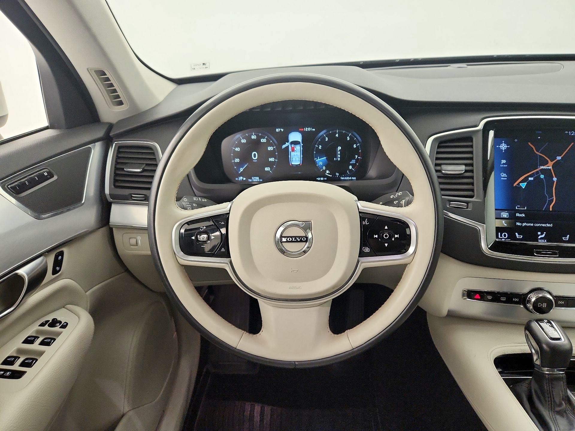 Thumbnail: 2018 Volvo XC90 - 10