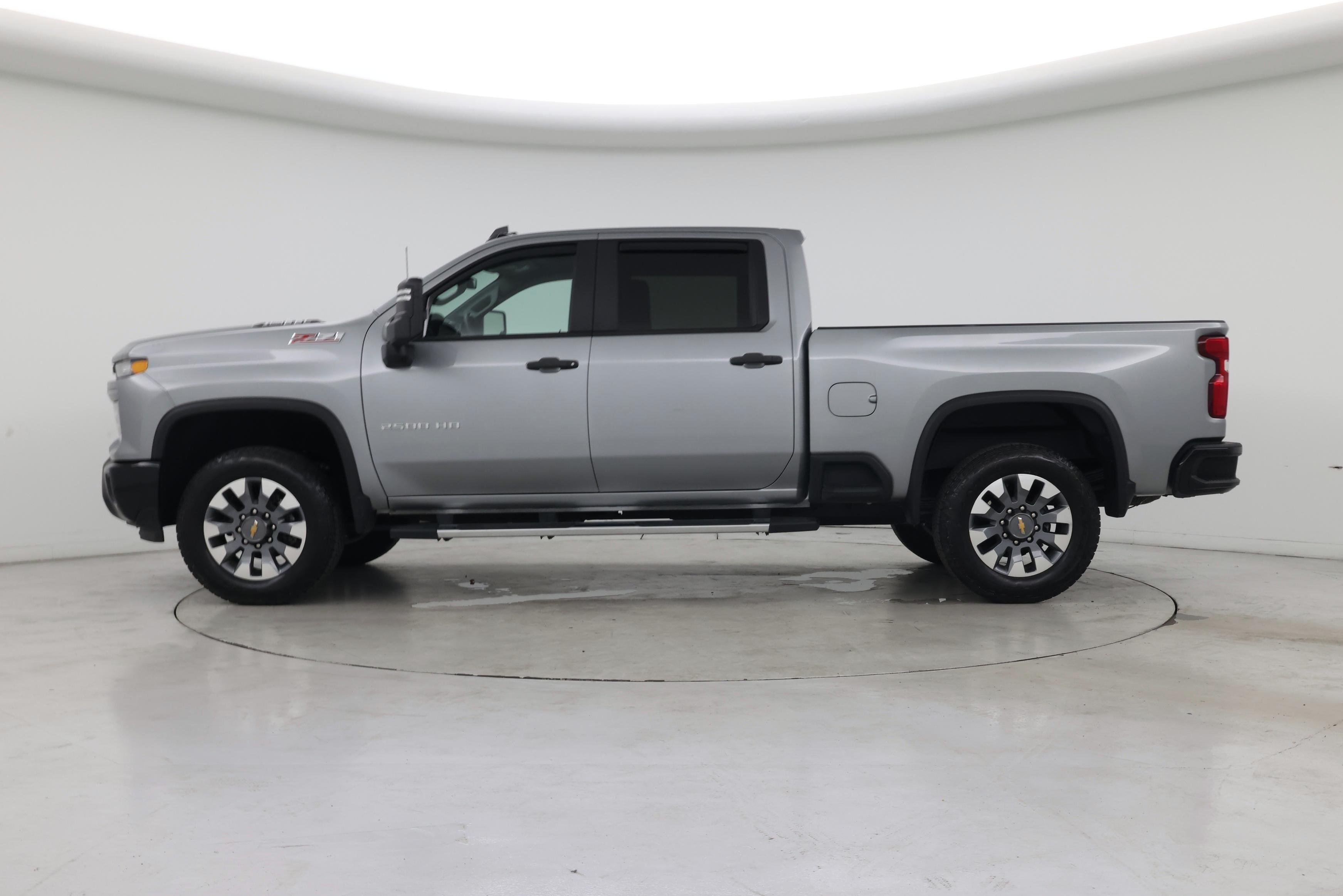 Thumbnail: 2024 Chevrolet Silverado 2500 - 3