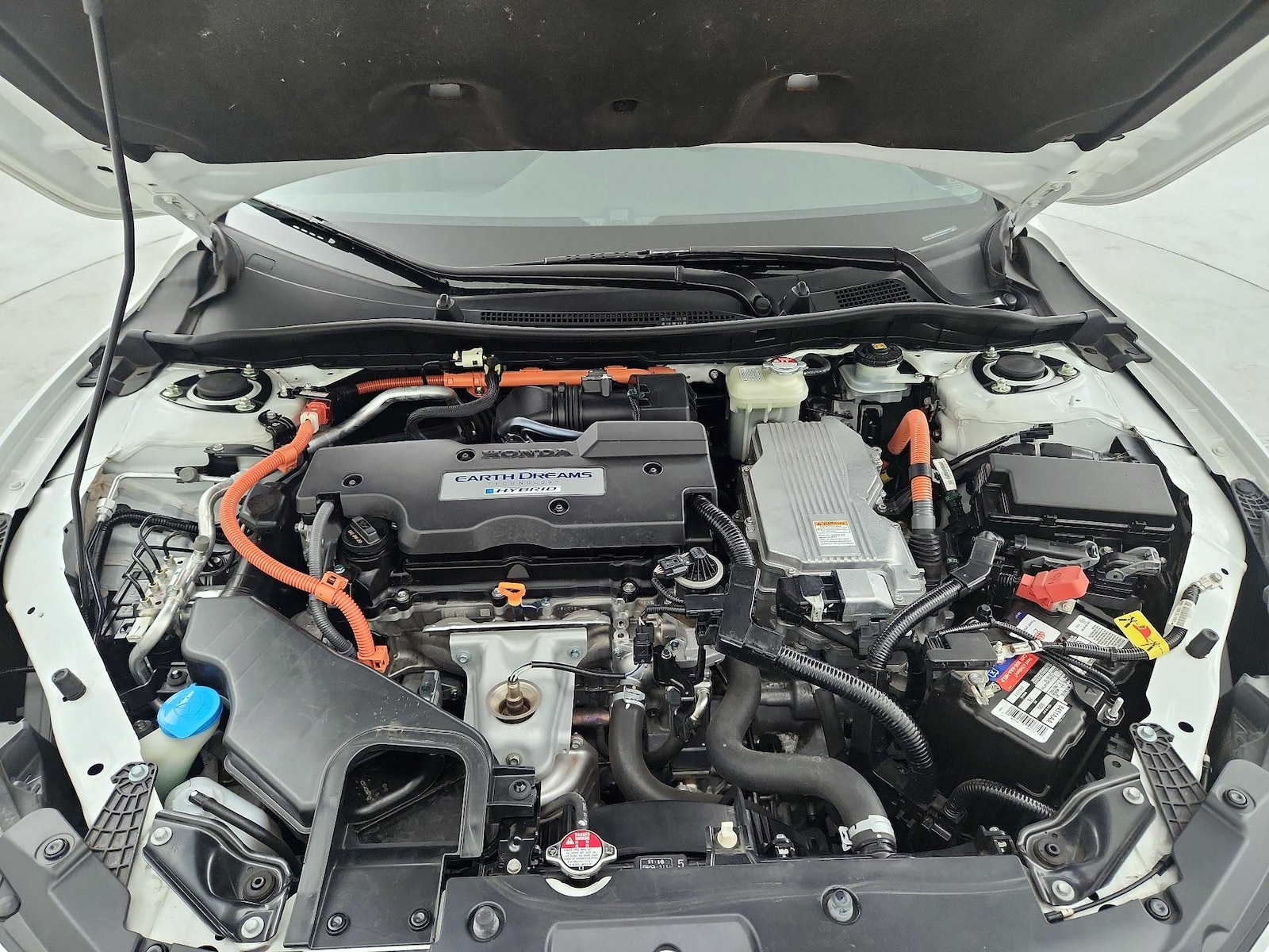 2017 Honda Accord Hybrid EX-L - Photo 23