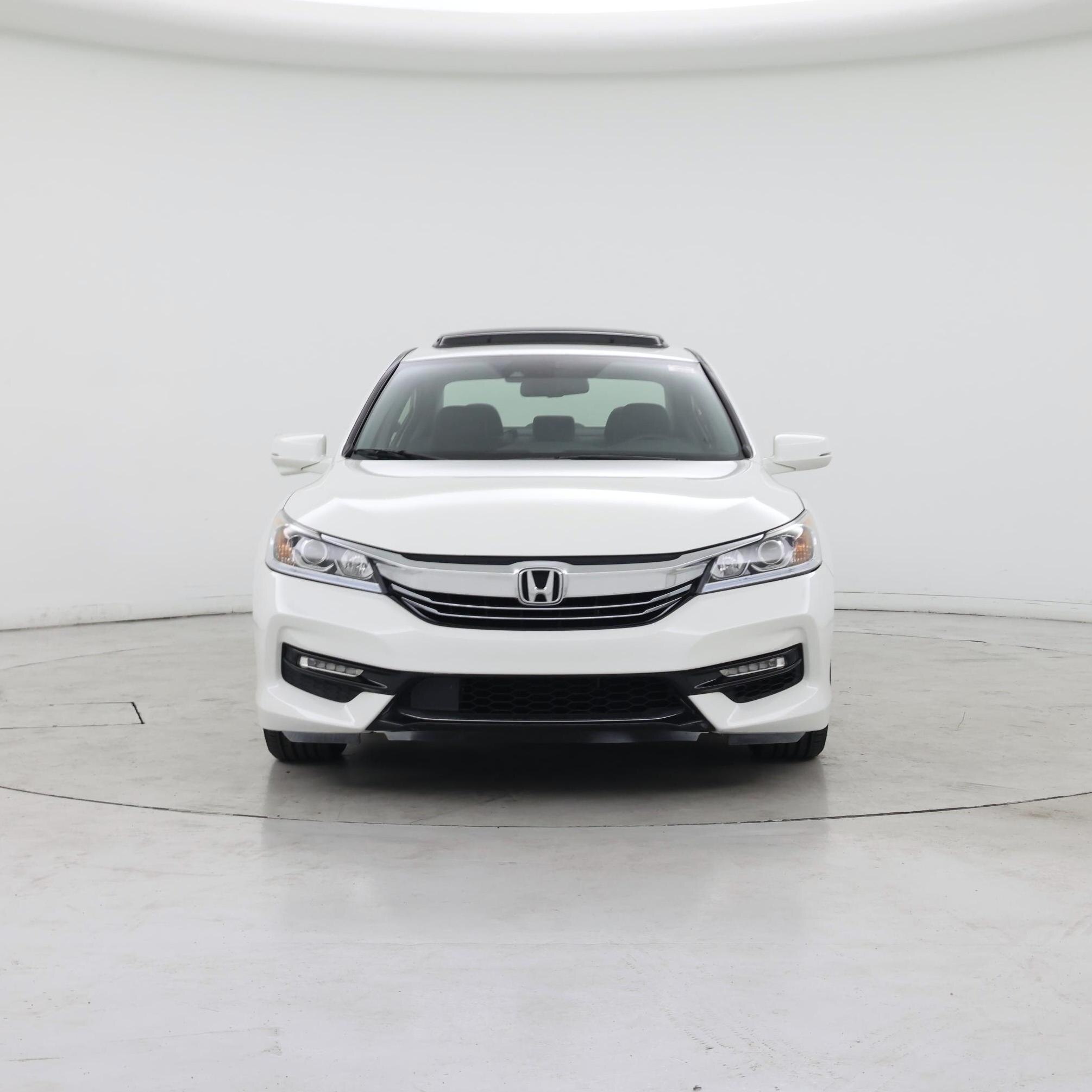 Thumbnail: 2017 Honda Accord - 5