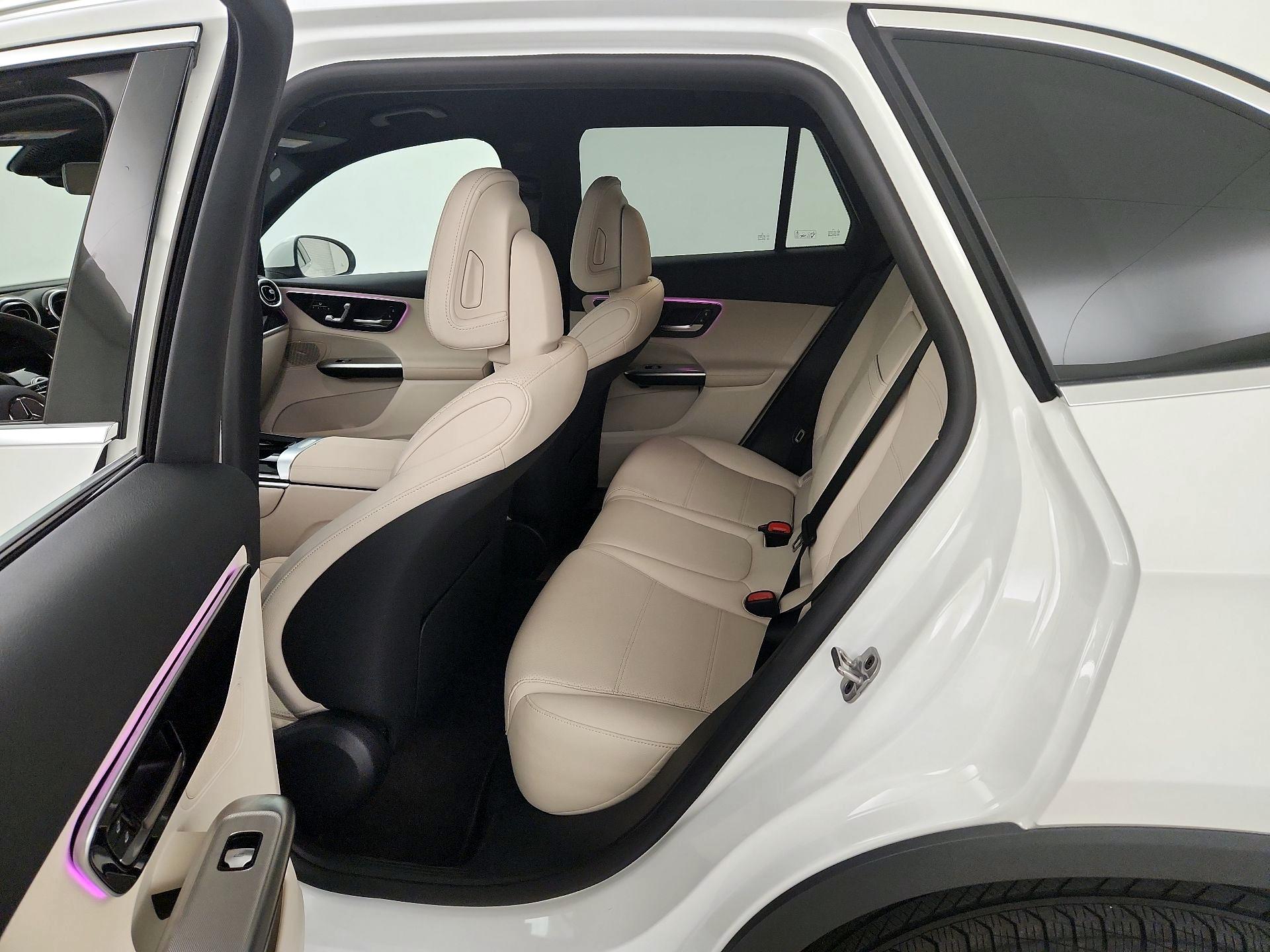 Thumbnail: 2025 Mercedes-Benz GLC - 19