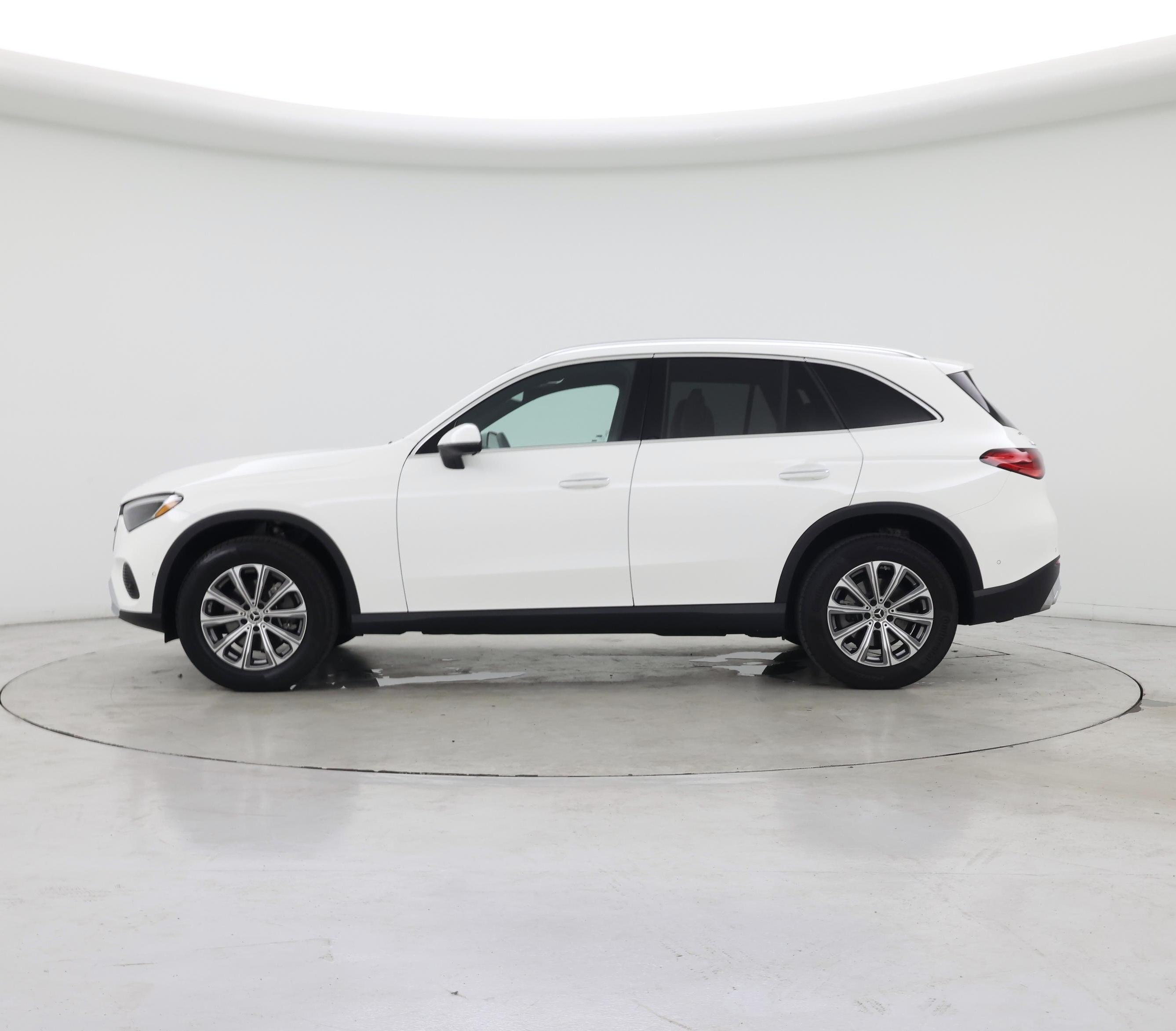 Thumbnail: 2025 Mercedes-Benz GLC - 3